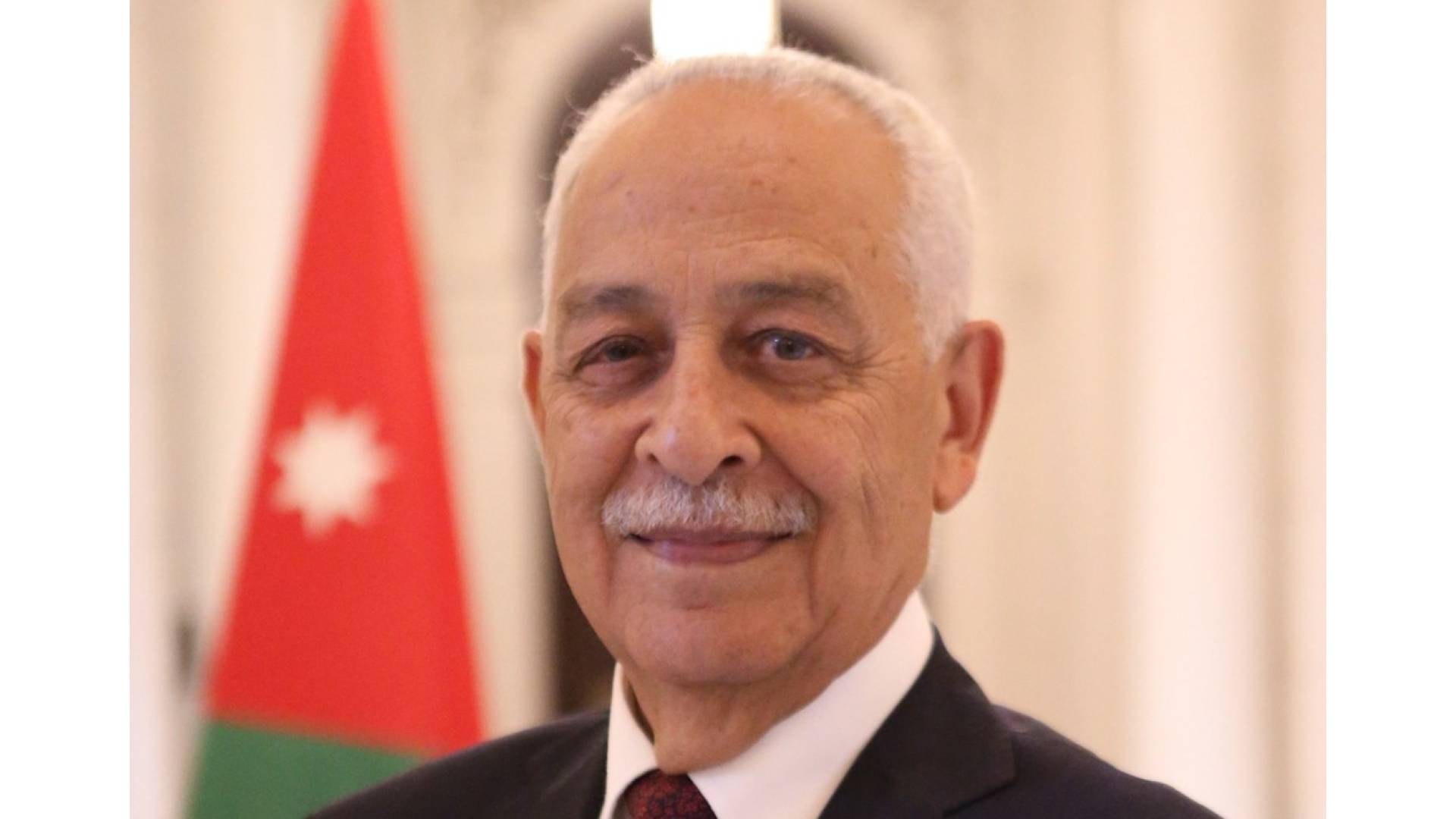رئيس الديوان الملكي الهاشمي يوسف حسن العيسوي