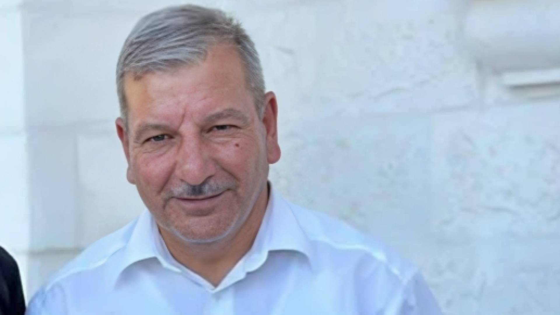 المواطن ناصر نزال حمدون زبون الذي يبلغ 54 عاما