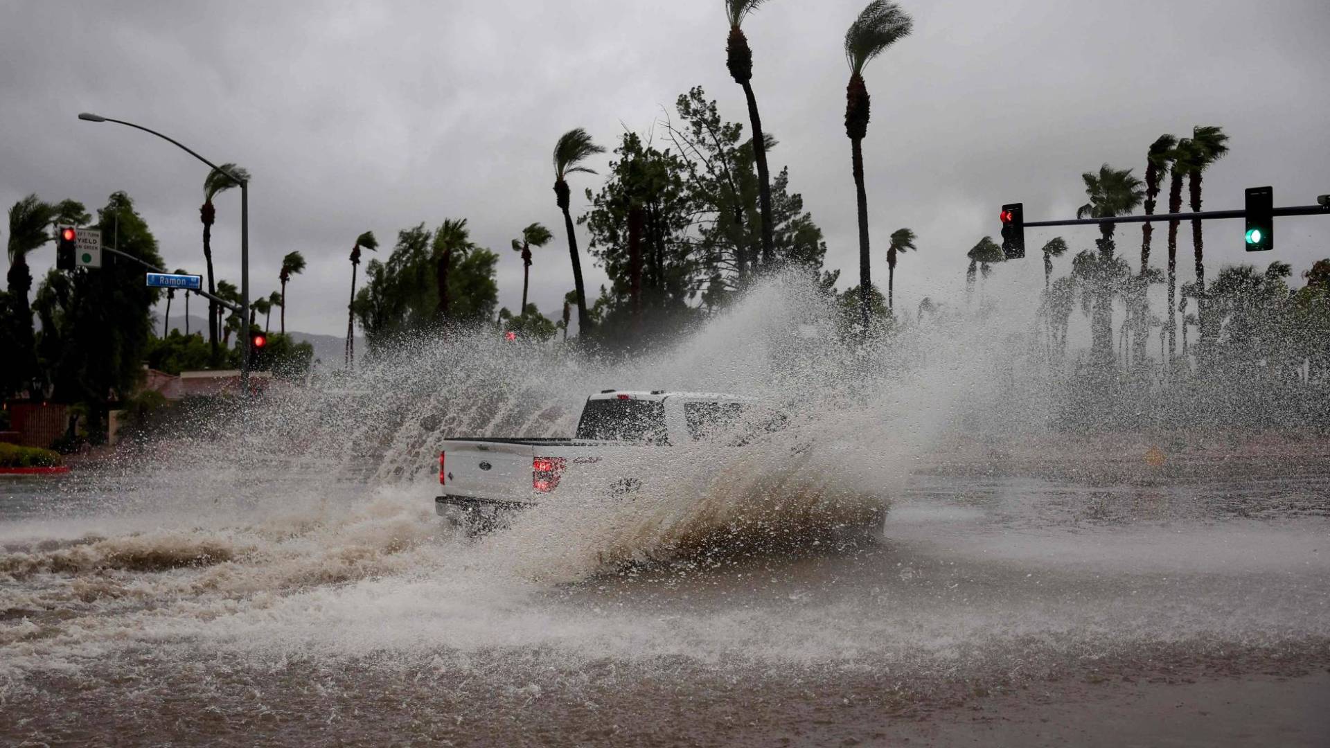 إعصار - تعبيرية