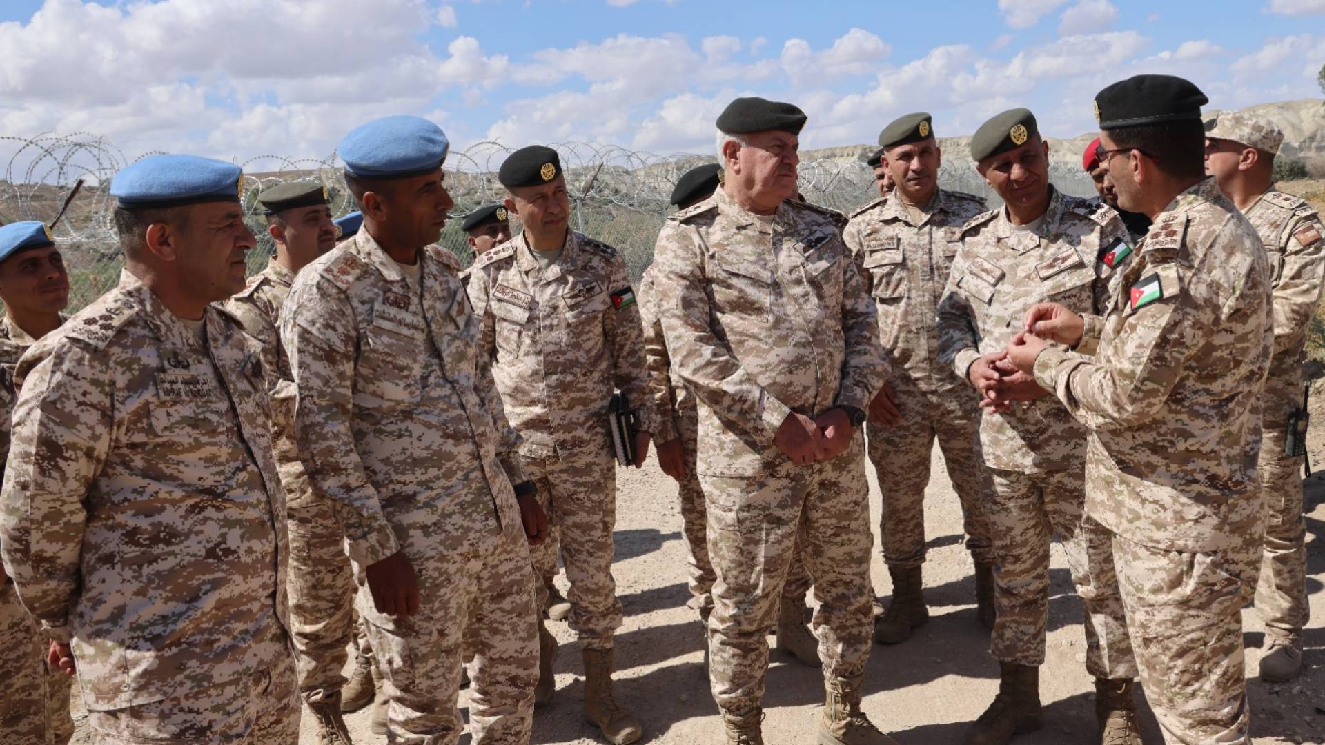 رئيس هيئة الأركان المشتركة اللواء الركن يوسف أحمد الحنيطي