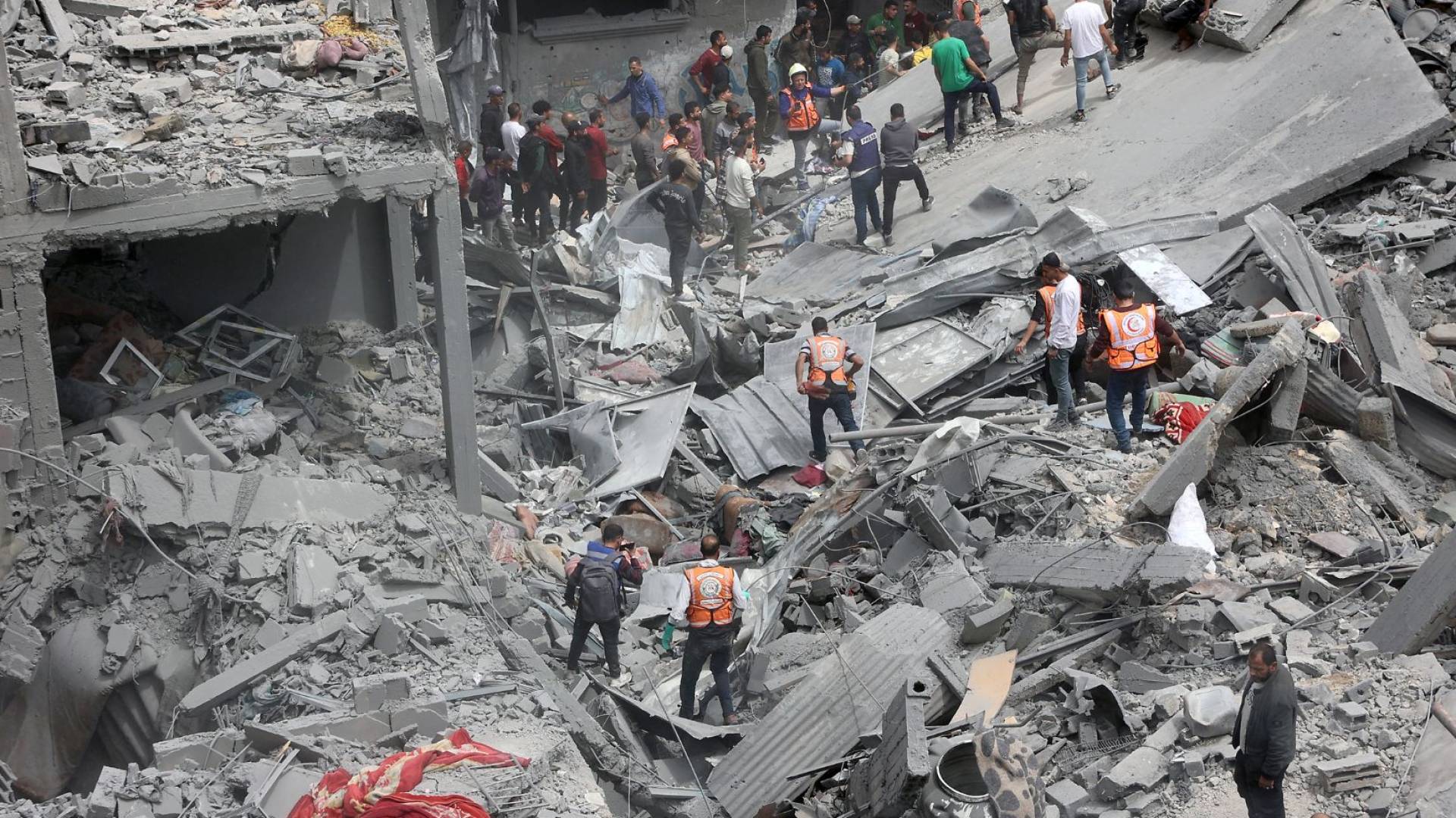 أثار الدمار في قطاع غزة