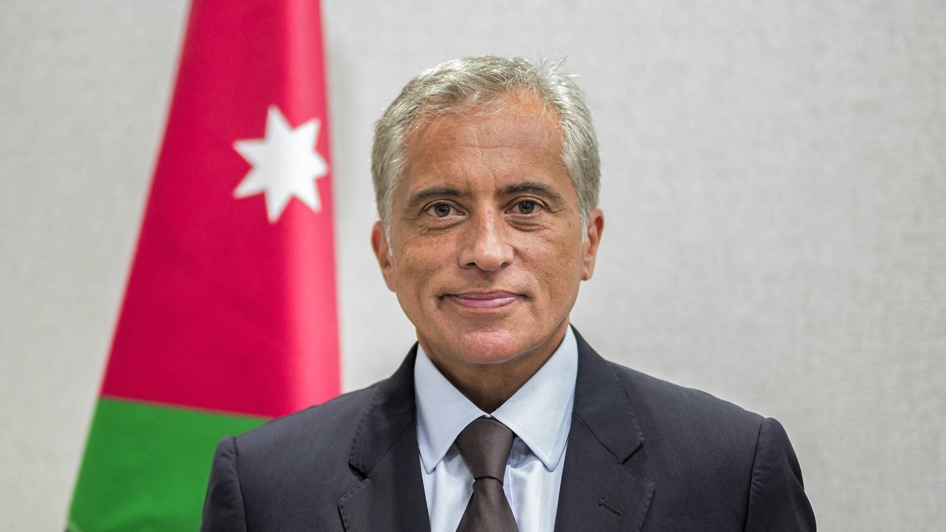 رئيس الوزراء جعفر حسان