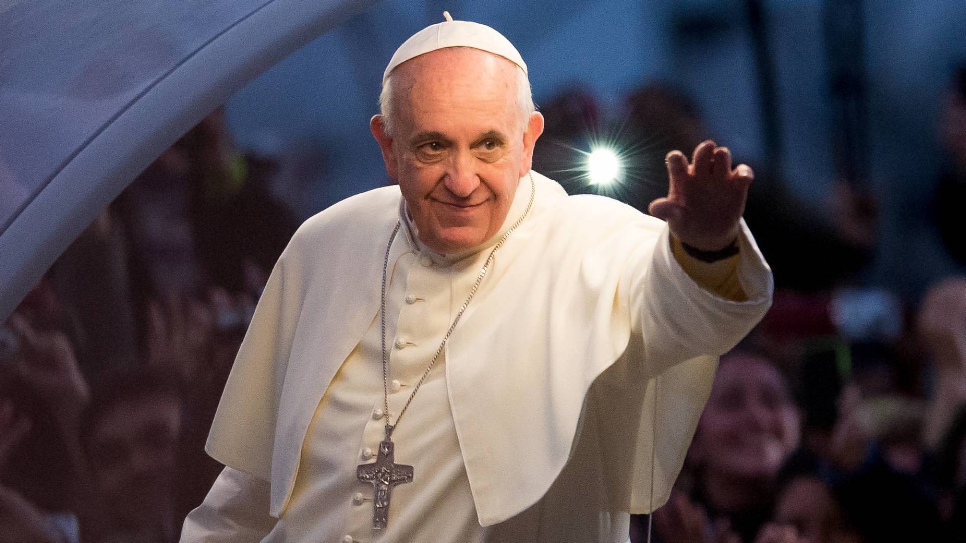 الملك يعزي بوفاة بابا الفاتيكان البابا فرنسيس