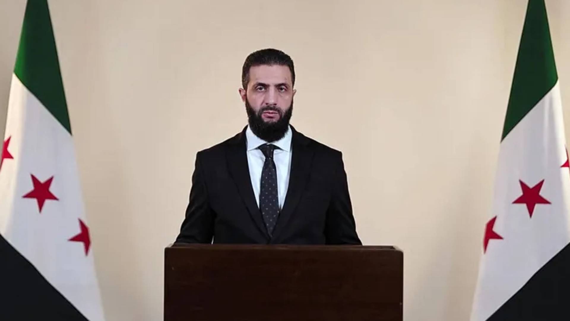 الرئيس السوري أحمد الشرع