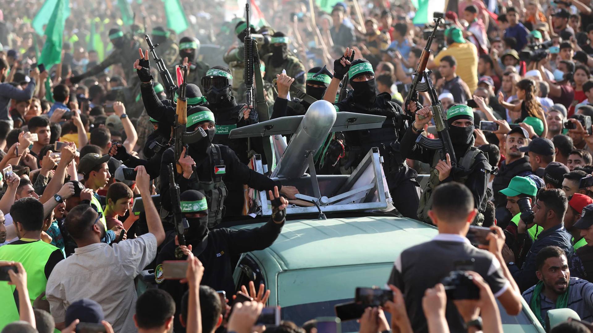 عناصر من حركة المقاومة الإسلامية حماس