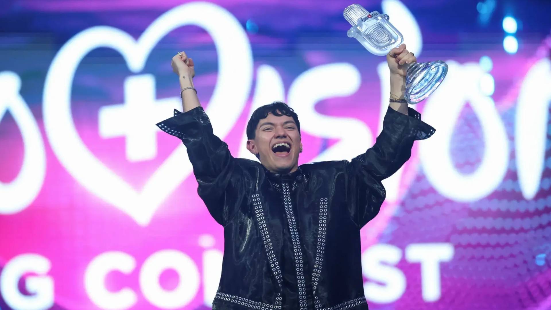 المغني الأوبرالي جيه. جيه