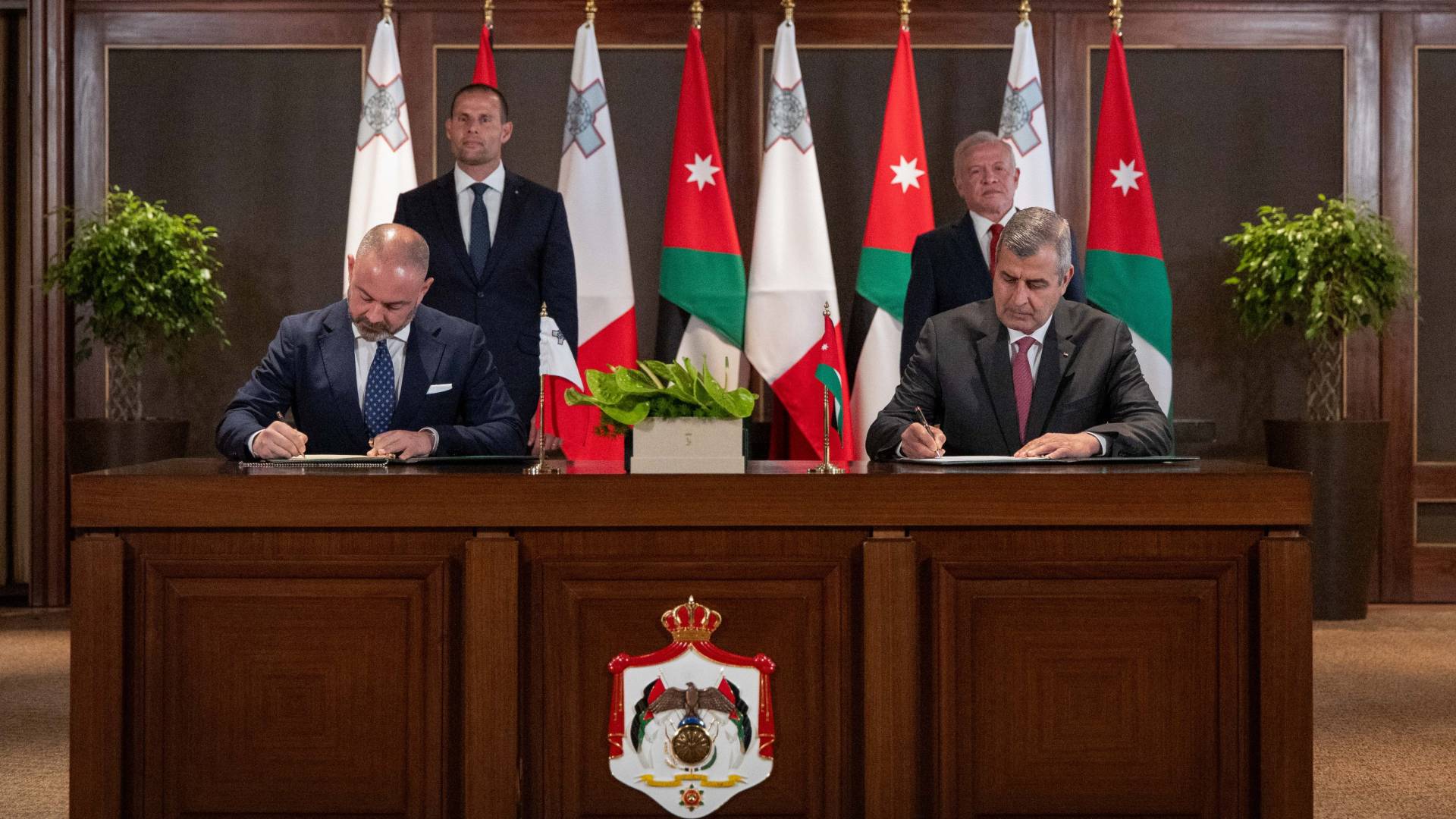 توقيع اتفاقية ومذكرات تفاهم