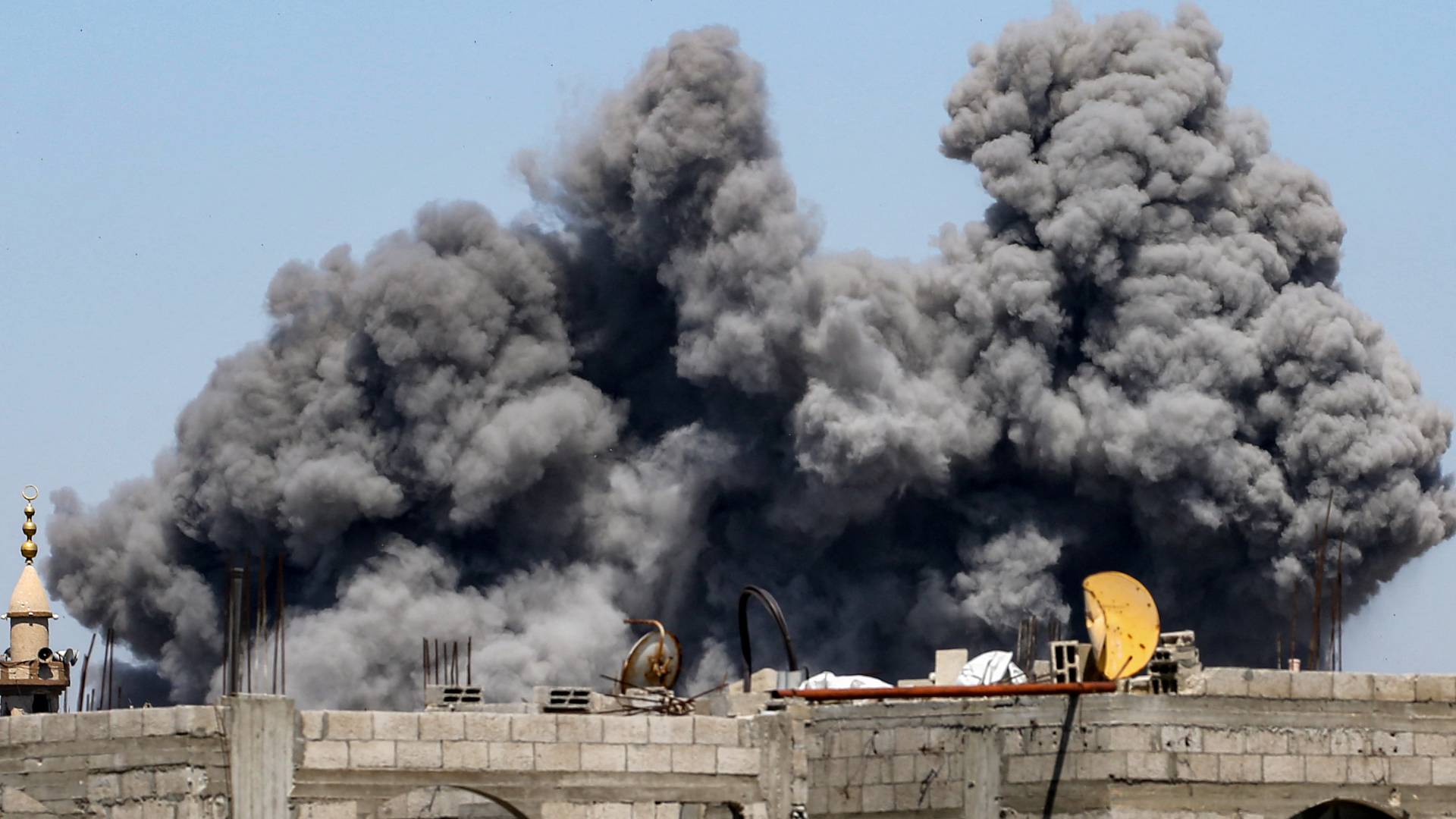 قصف على قطاع غزة