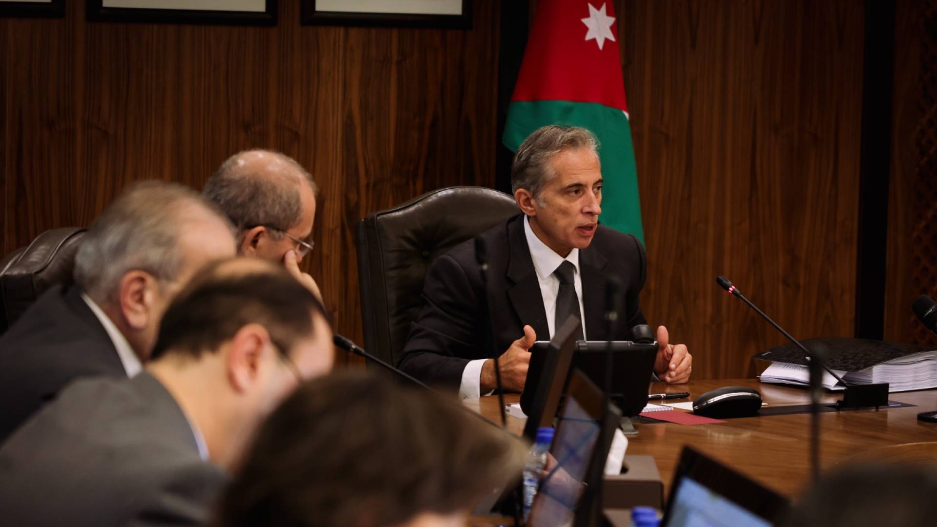 رئيس الوزراء جعفر حسان