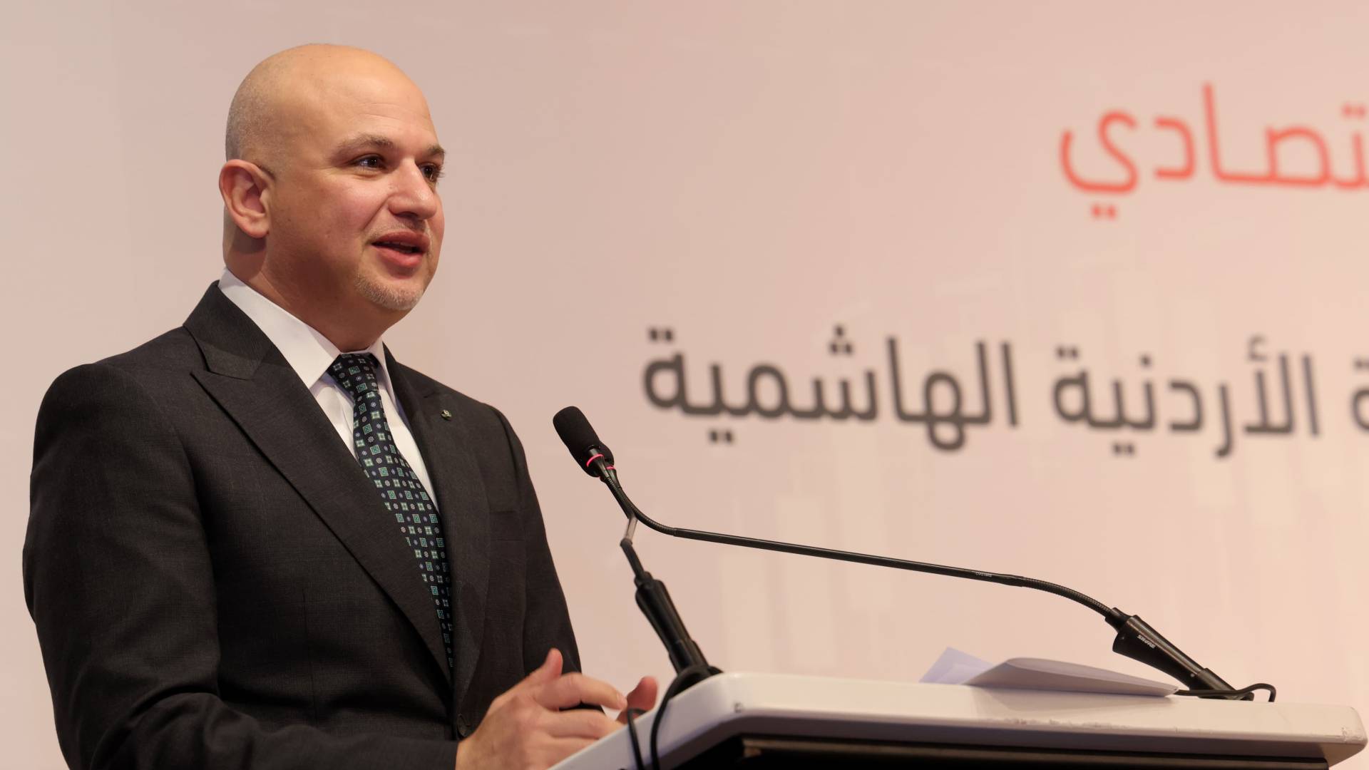 وزير الاستثمار مثنى غرايبة