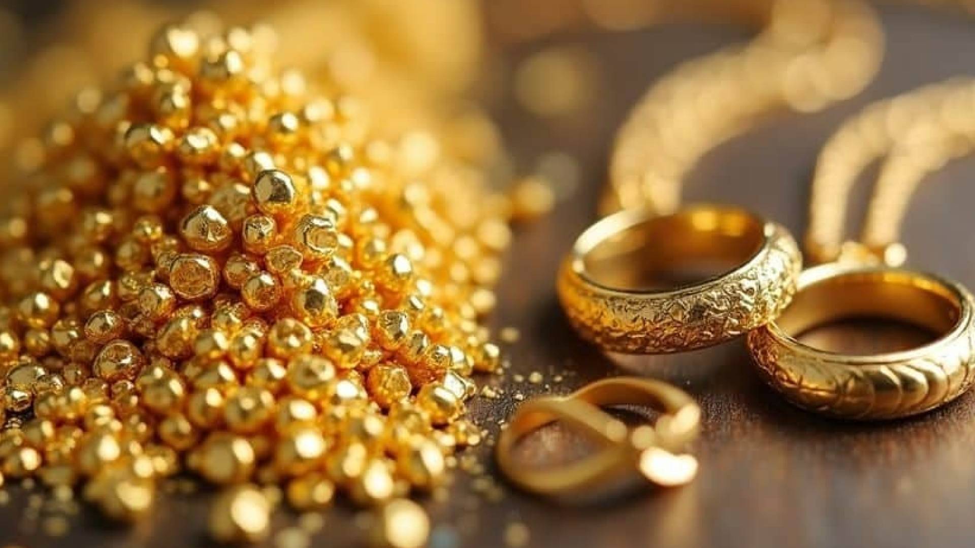 مجوهرات ذهبية