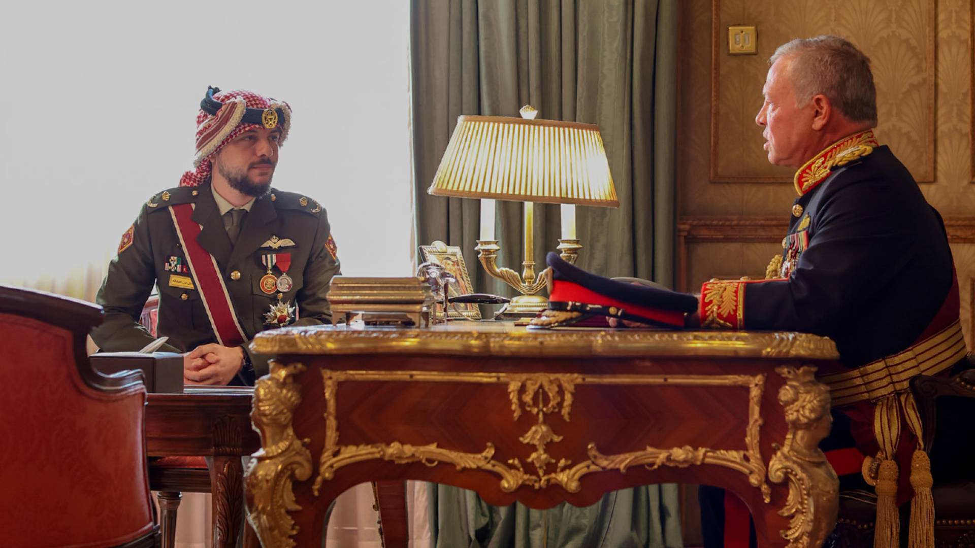 الملك وولي العهد