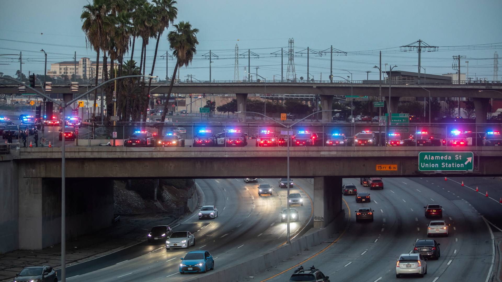 إعلان حظر التجول بمدينة سبوكين في ولاية واشنطن إثر احتجاجات ضد سياسة الهجرة في أمريكا