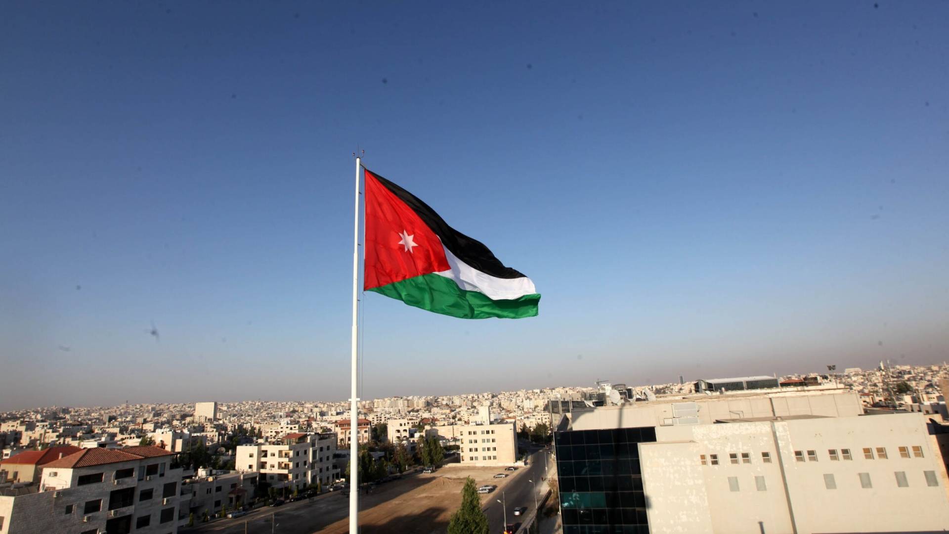 العلم الأردني