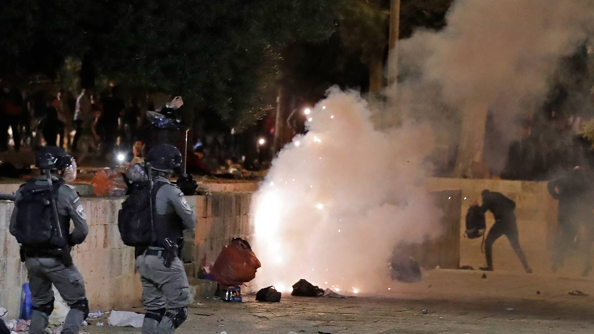 جيش الاحتلال: قتلى وجرحى في اشتباكات بين مستوطنين وفلسطينيين بقرية كفر مالك شرق رام الله - فيديو