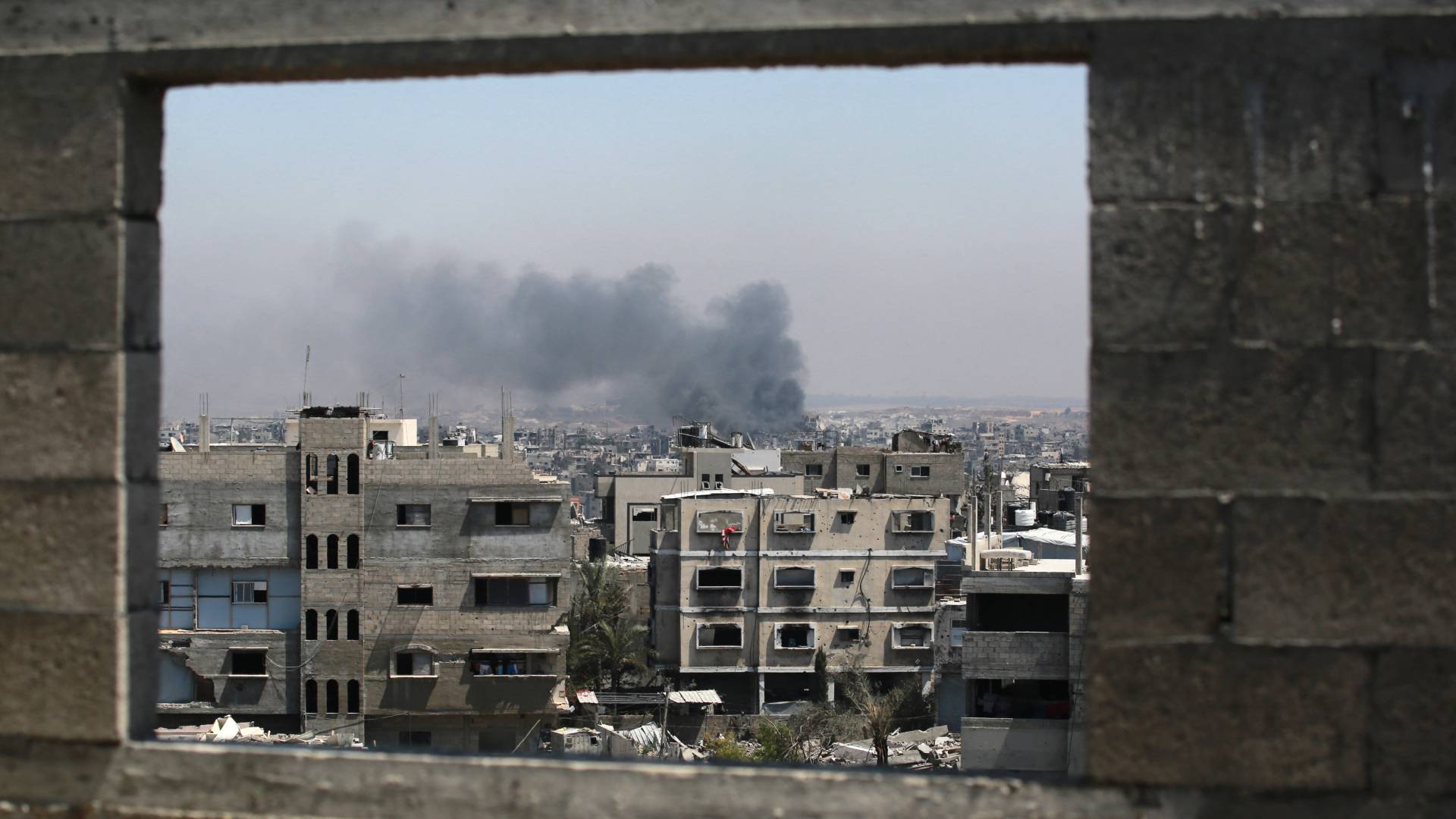 قصف عنيف على قطاع غزة