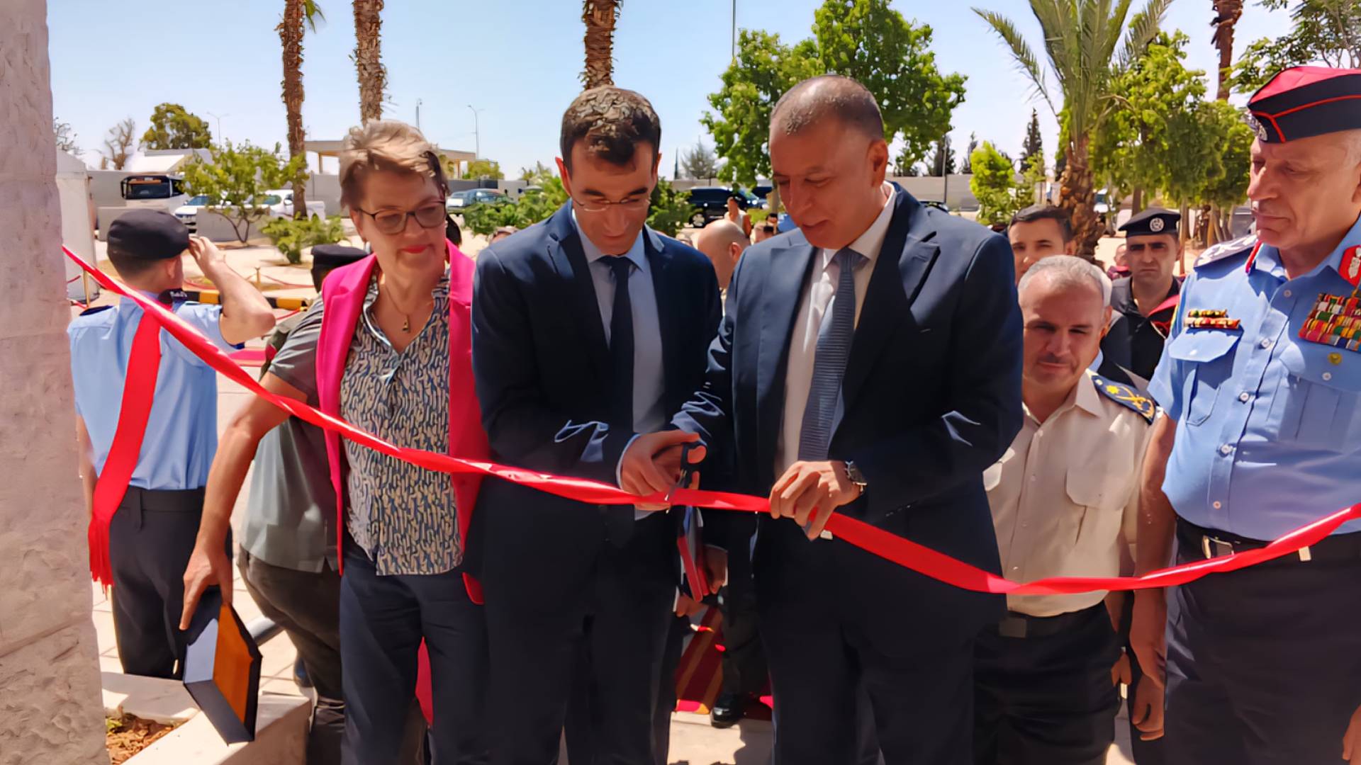 الفراية يفتتح غرفة عمليات الإدارة المتكاملة للحدود في مركز جابر