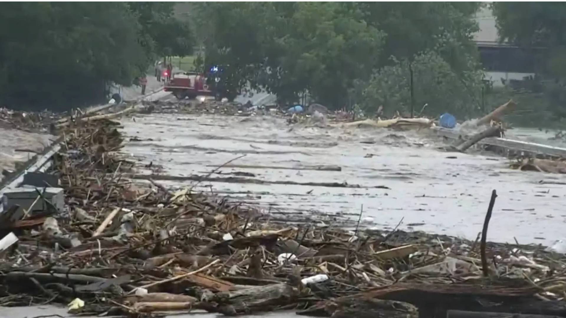 فيضانات تكساس