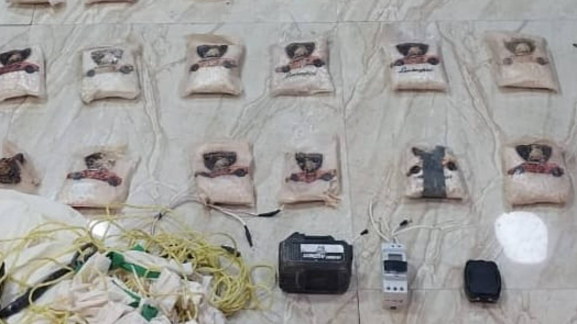 الجيش العربي: إحباط محاولة تهريب مواد مخدرة باستخدام بالونات موجهة على الواجهة الشرقية