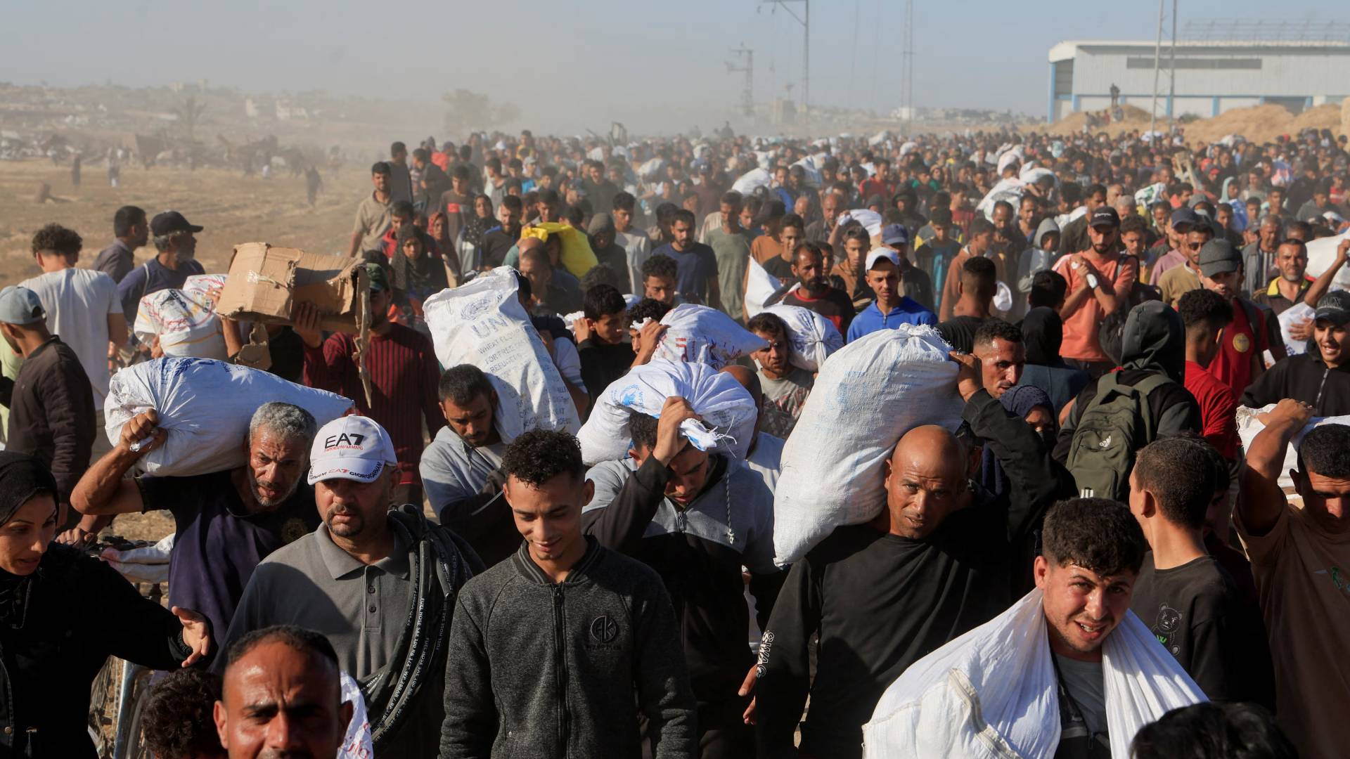 الاتحاد الأوروبي: اتفاق مع تل أبيب لتوسيع وصول المساعدات الإنسانية إلى غزة