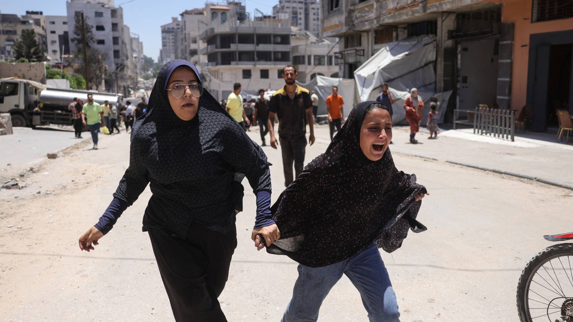 غزة تحت القصف