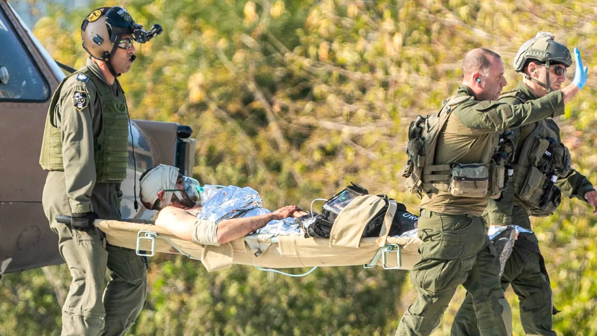 إعلام عبري يعلن إصابة 4 جنود من جيش الاحتلال في معارك بقطاع غزة