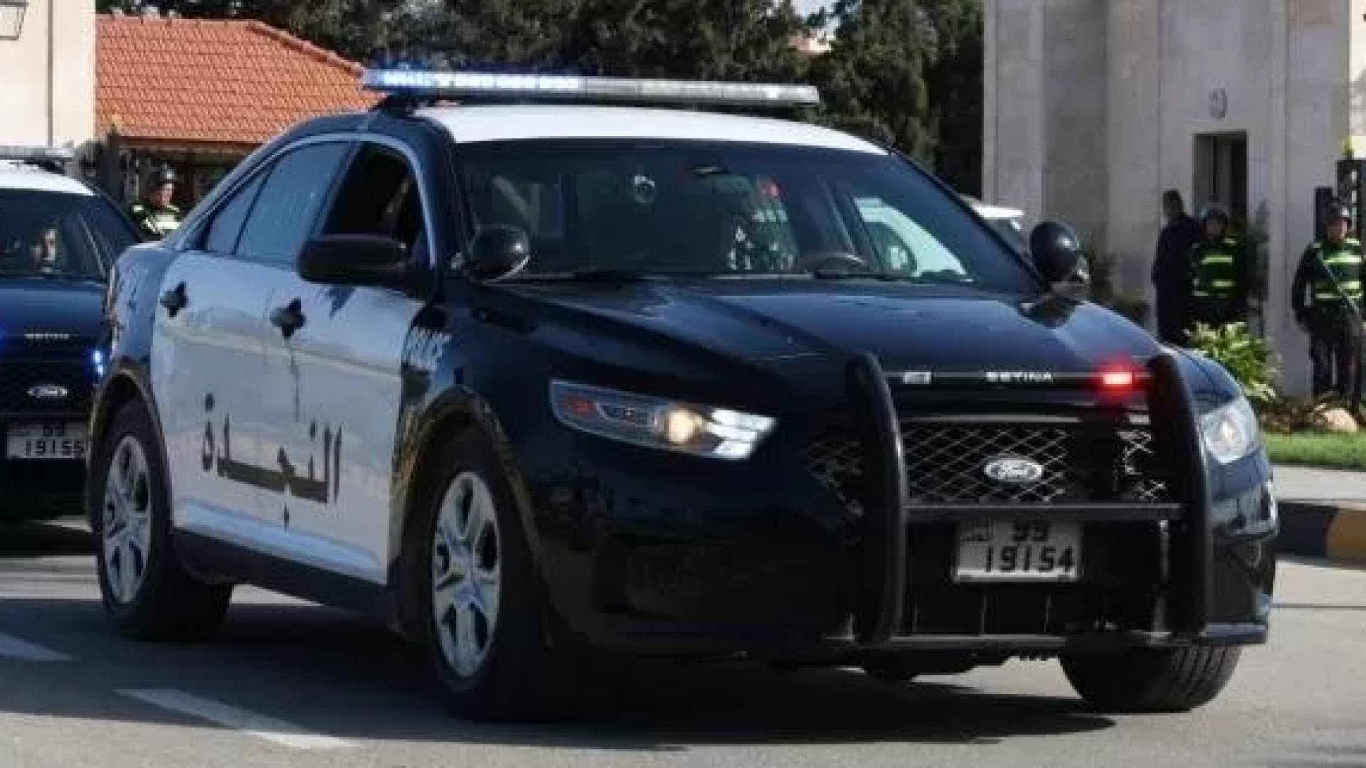 سيارة نجدة