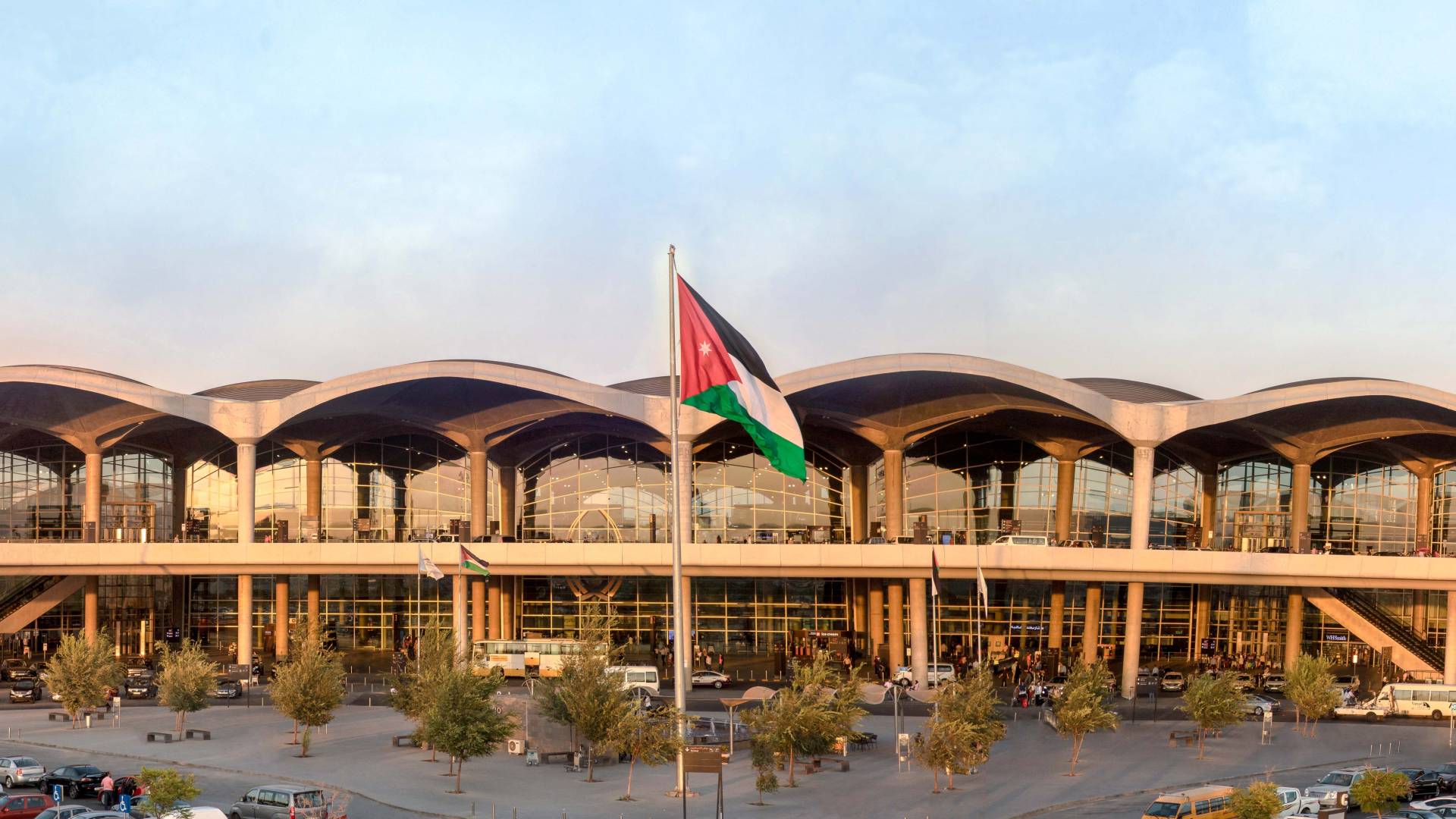 مطار الملكة علياء الدولي