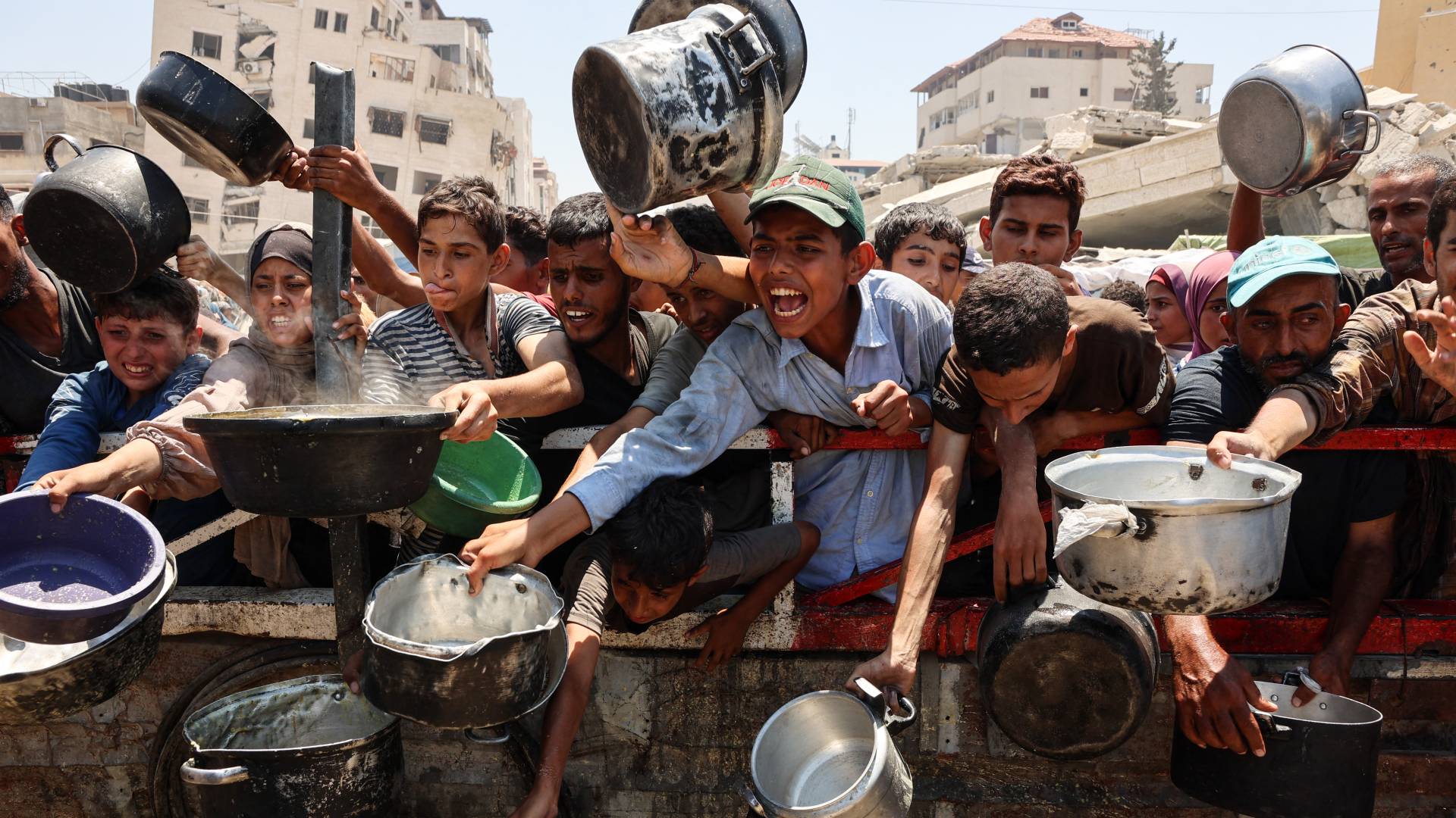 المعاناة في قطاع غزة