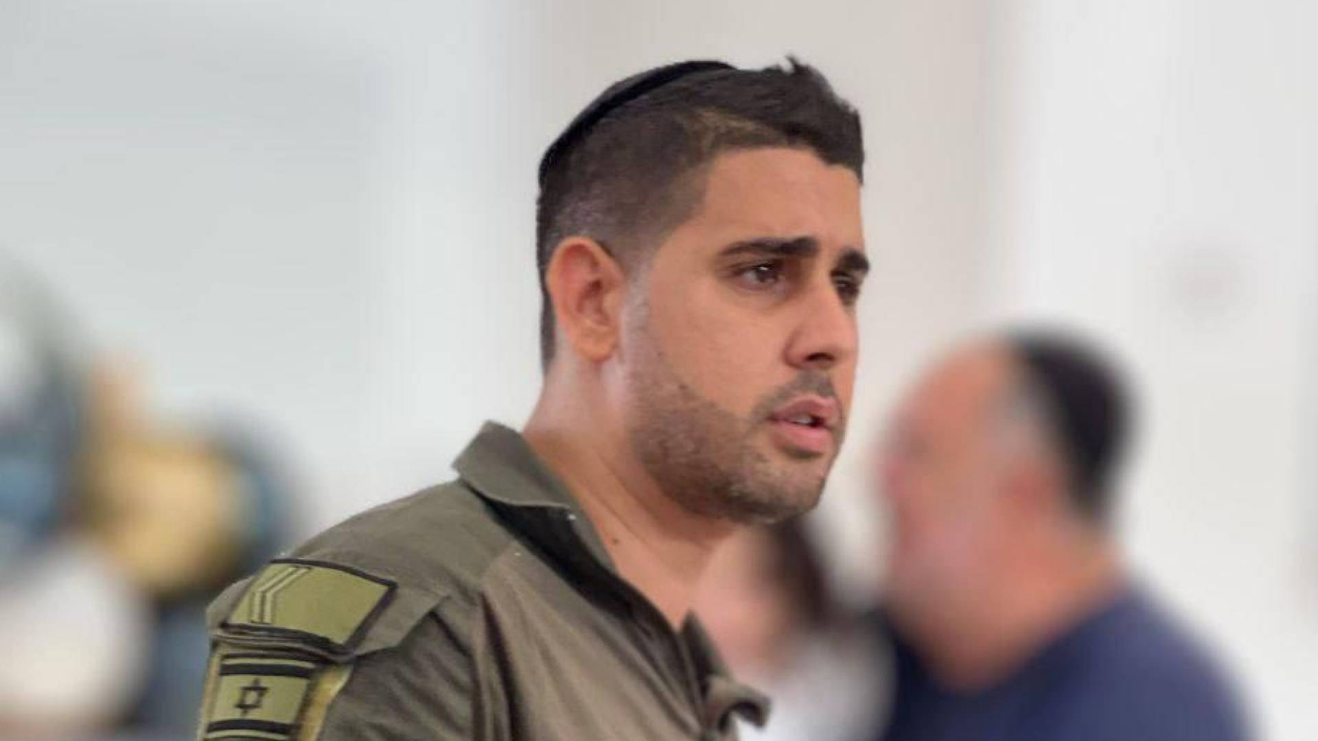 الجندي المنتحر - أريئيل مئير تامان