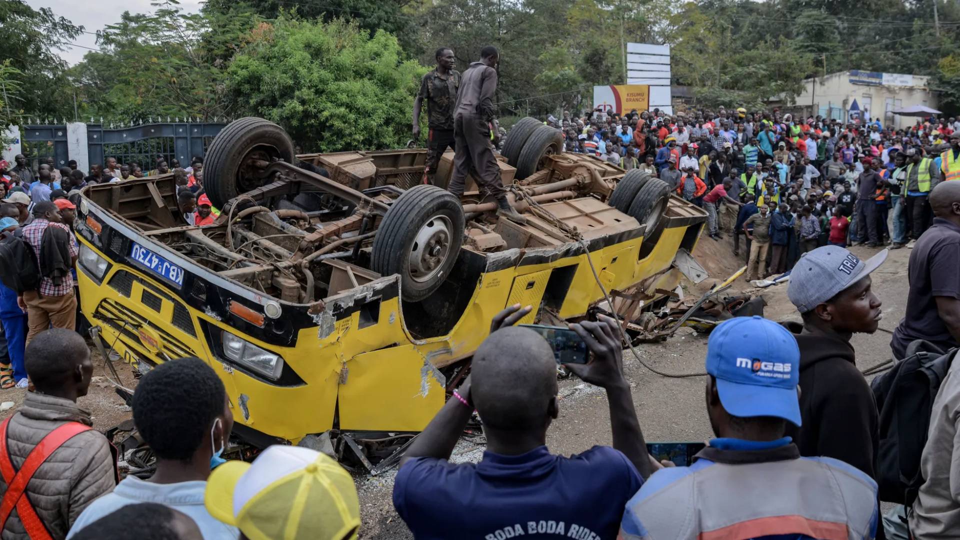 انقلاب حافلة في كينيا