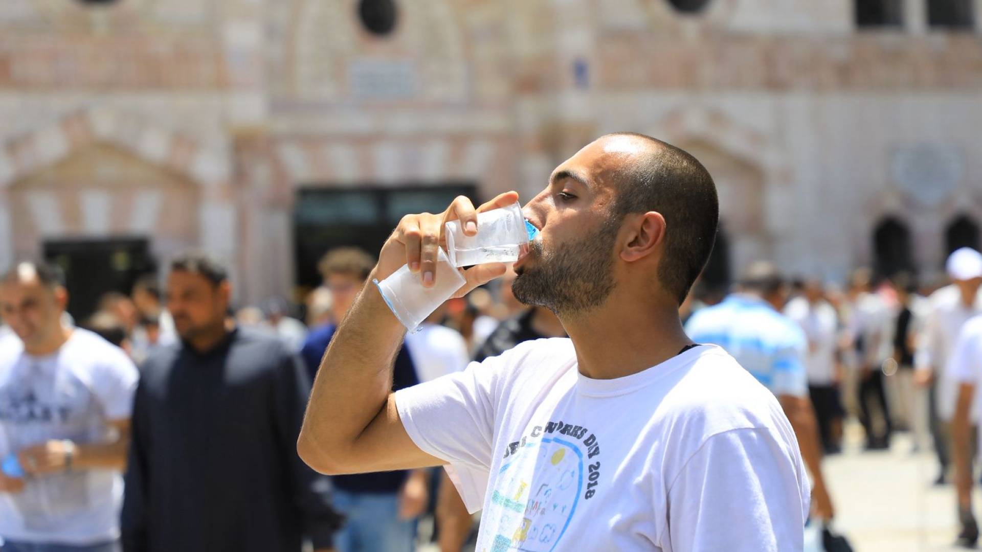 موجة حارة تؤثر على الطقس بالأردن