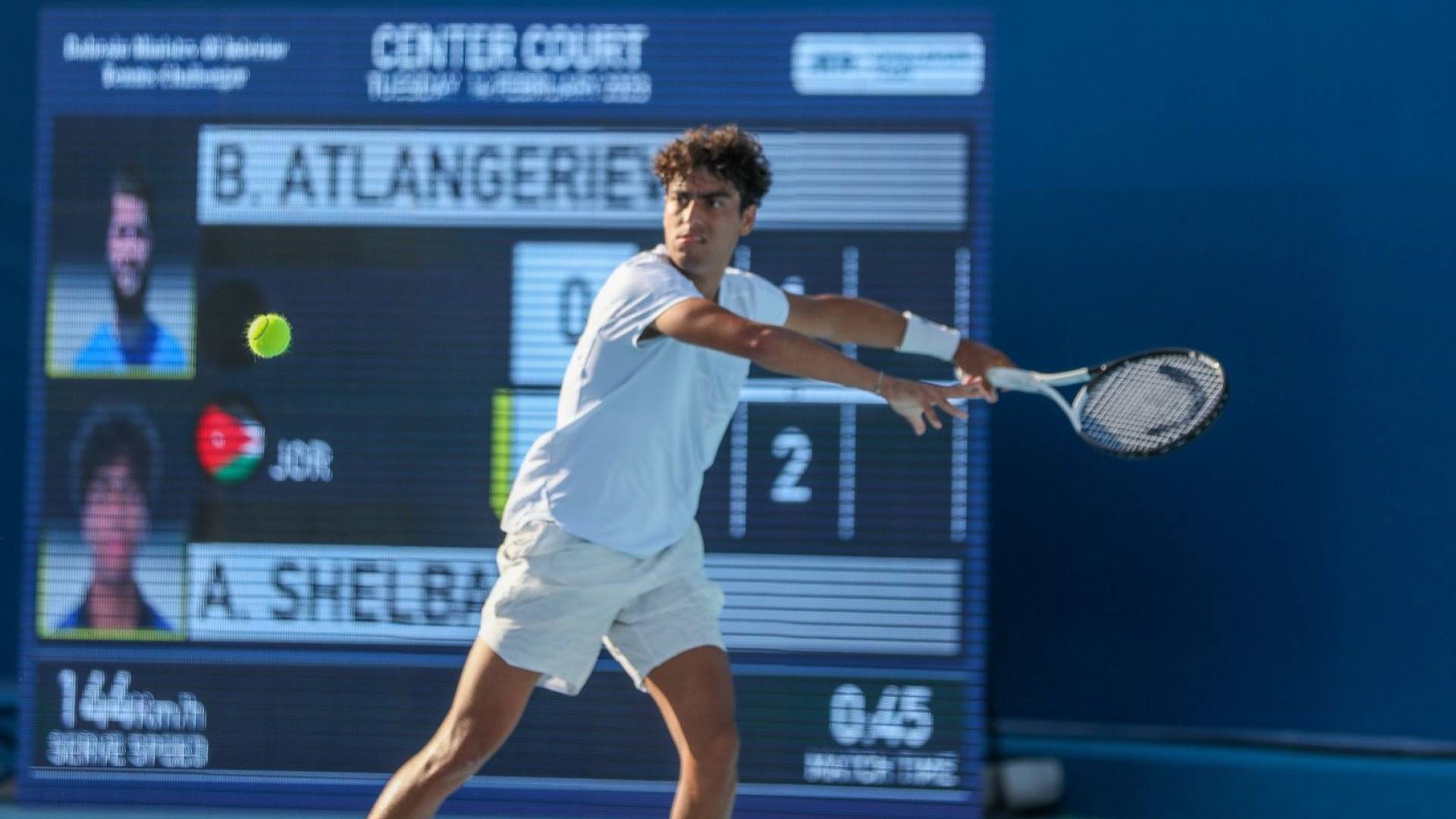 لاعب التنس الأردني عبد الله شلباية