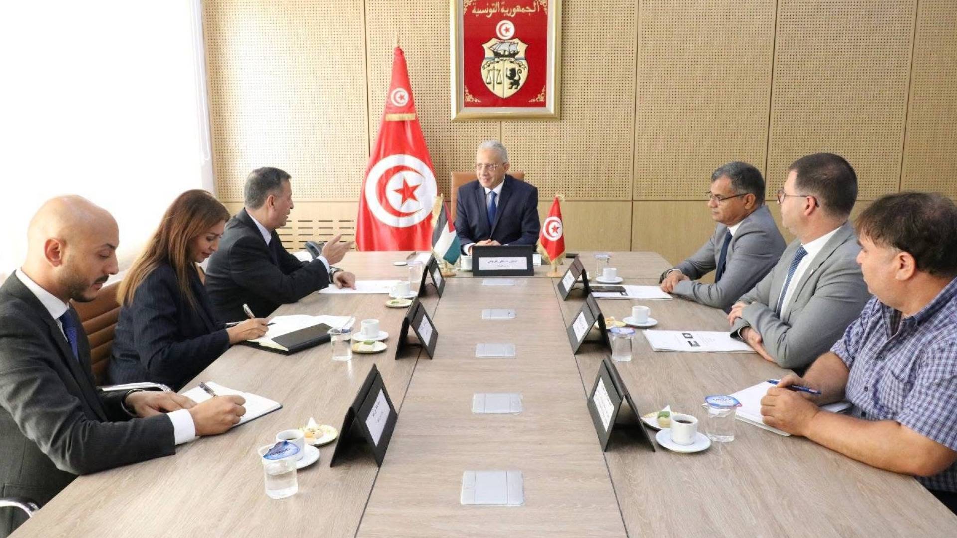 وزير الصحة التونسي يبحث مع السفير الأردني سبل تعزيز التعاون الطبي والصحي بين البلدين