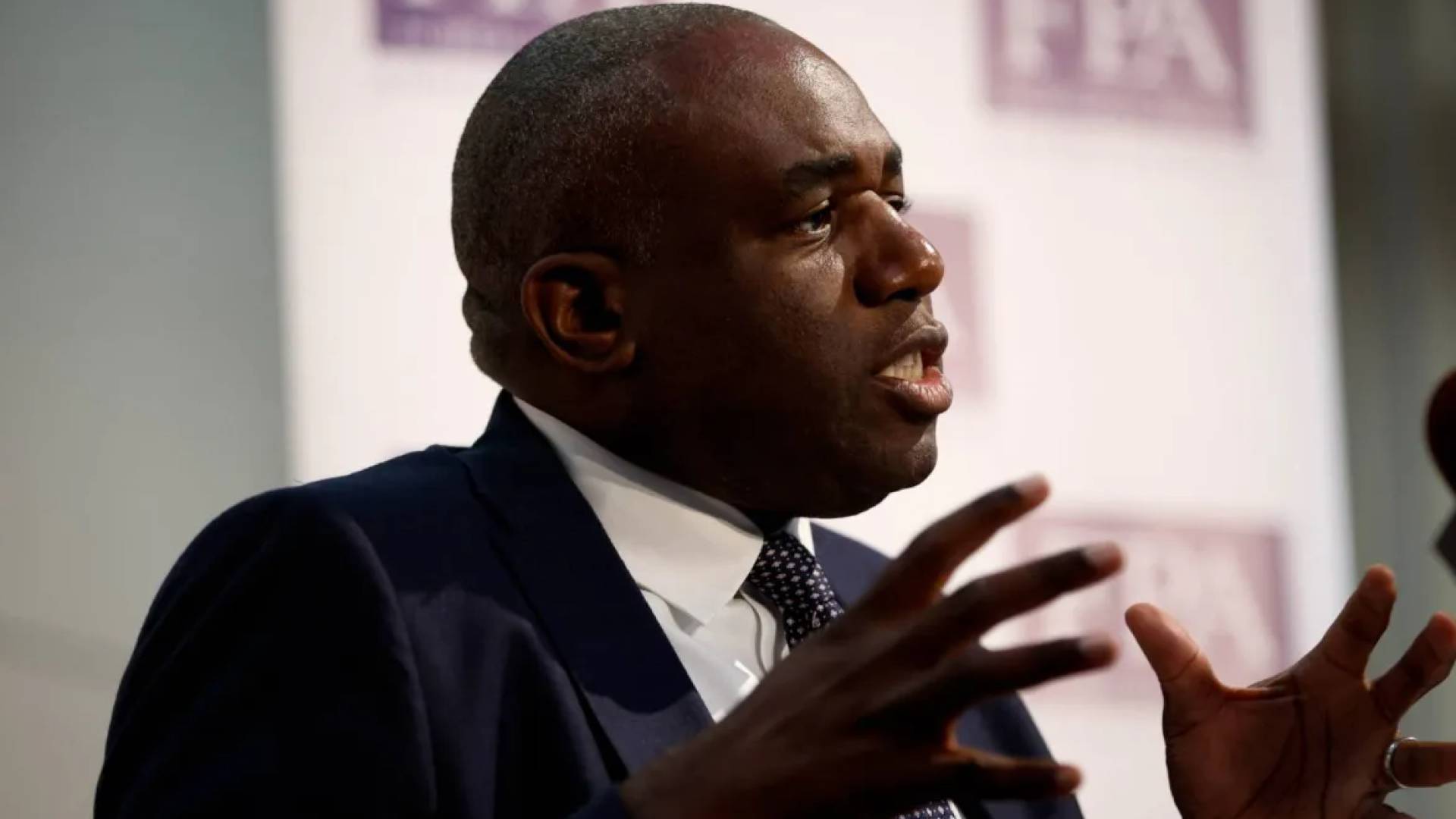 وزير الخارجية البريطاني