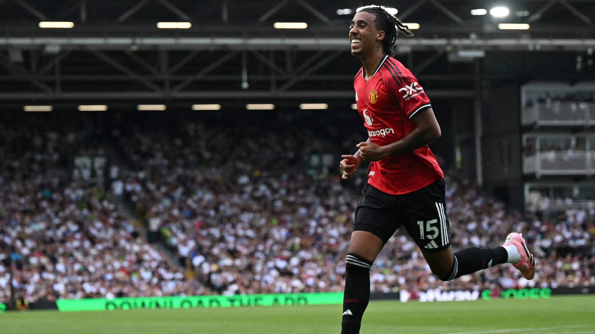 تعادل مخيب لمانشستر يونايتد أمام فولهام بعد إهدار ركلة جزاء