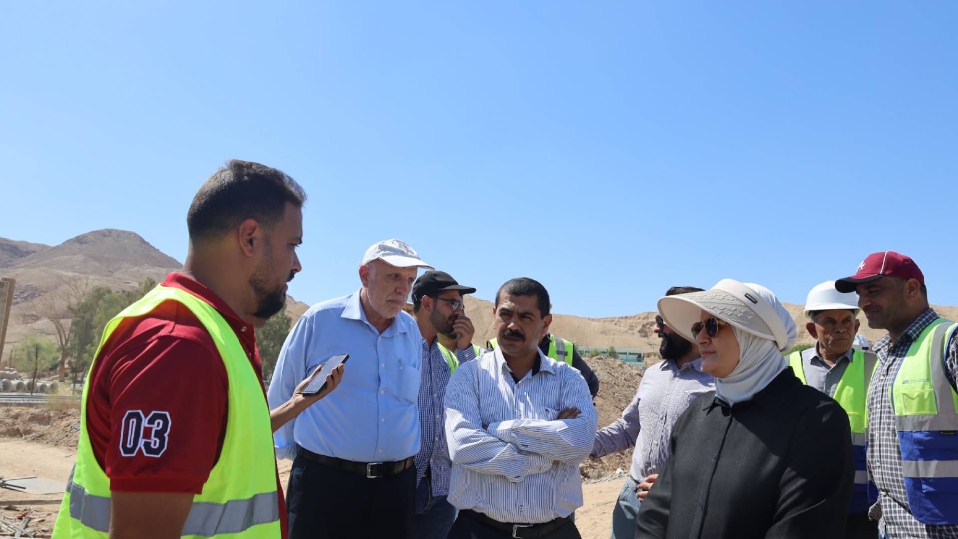 جانب من الزيارة