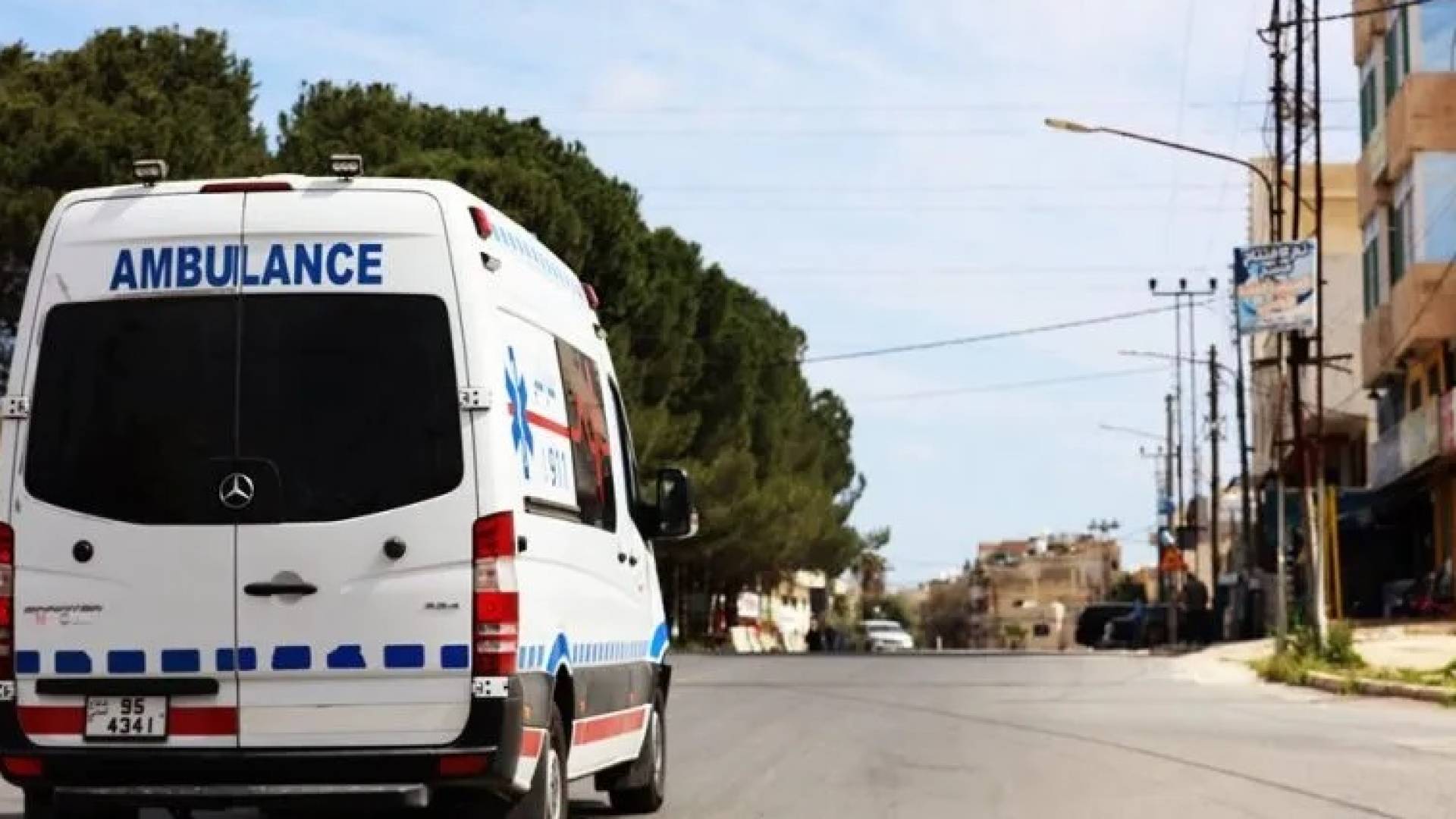 السير: إصابة بالغة لسائق "غير مرخص" إثر تدهور مركبته في شفا بدران