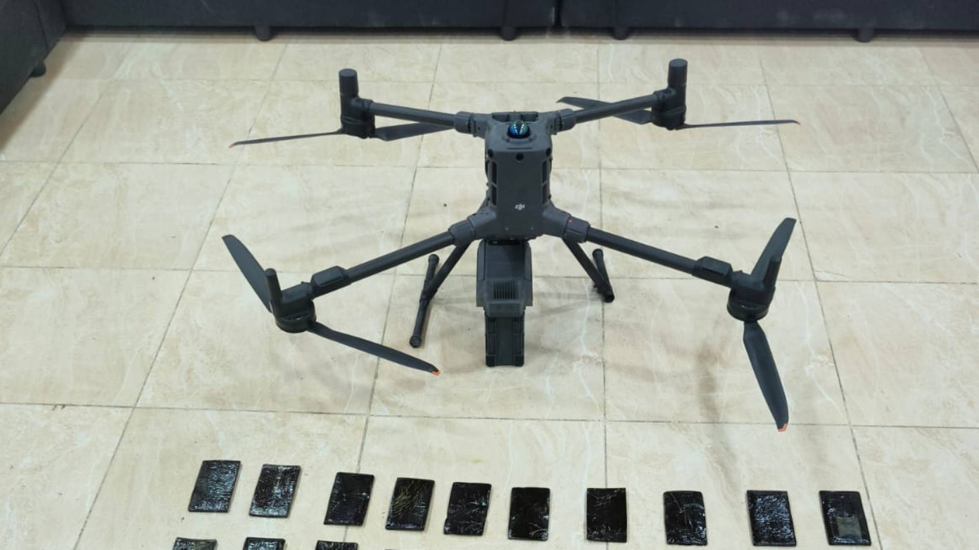 الجيش العربي: المنطقة العسكرية الجنوبية تحبط محاولة تهريب مواد مخدرة بواسطة طائرة مسيرة