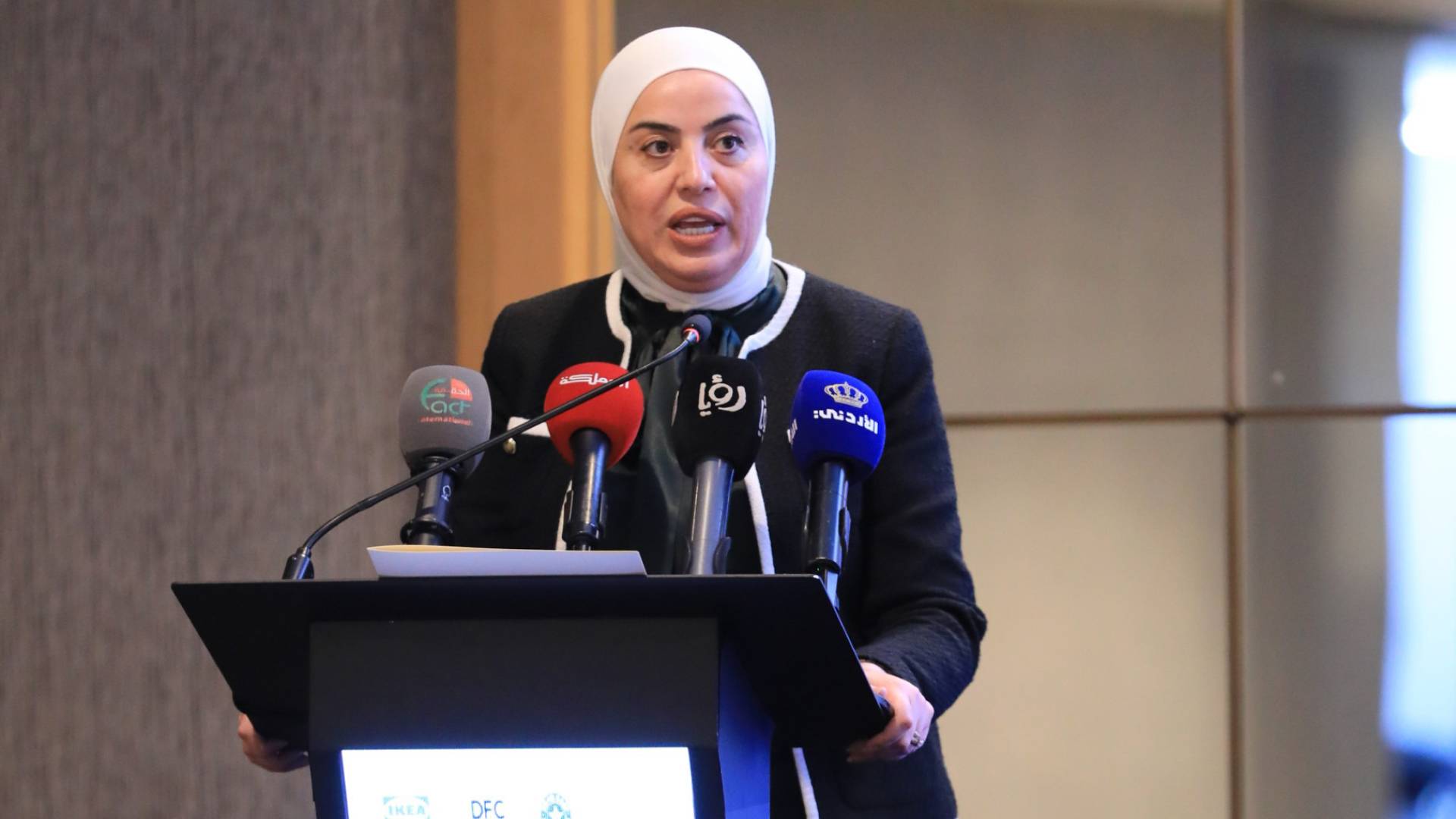 وزيرة التنمية الاجتماعية، وفاء بني مصطفى