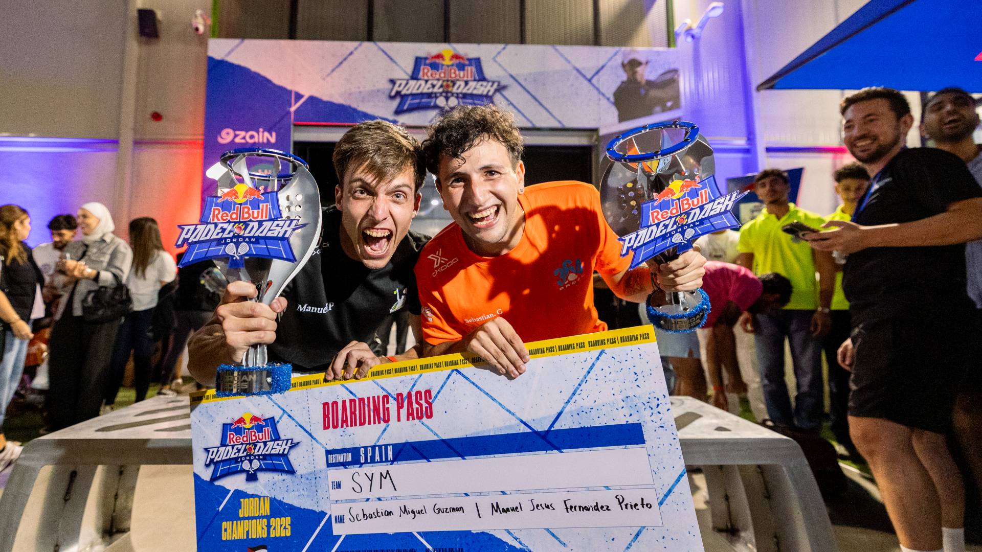 SYM وRM يتوجان أول فائزين ببطولة ريد بل بادل داش في الأردن وممثلي الأردن في النهائي العالمي في إسبانيا