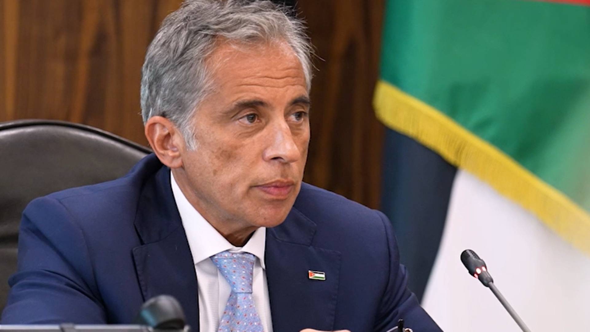 رئيس الوزراء جعفر حسان