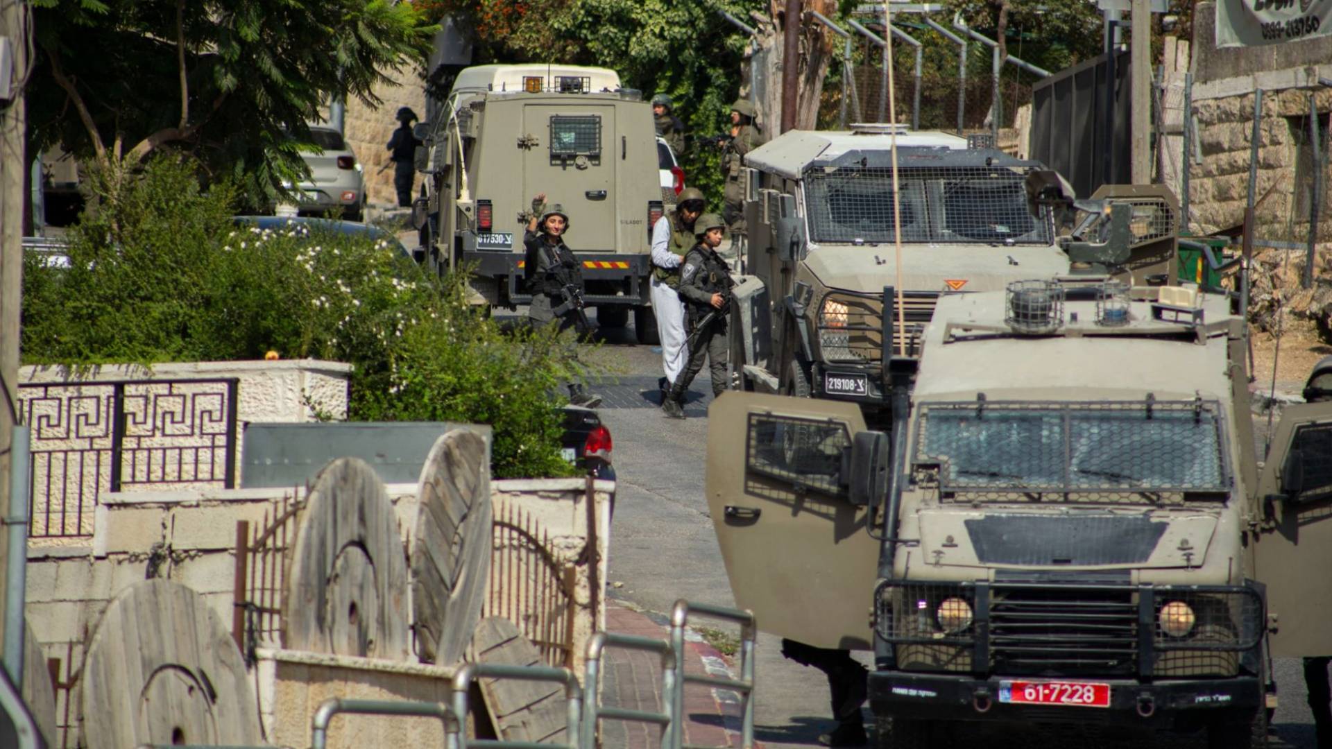 قوات الاحتلال تشن حملة اقتحامات