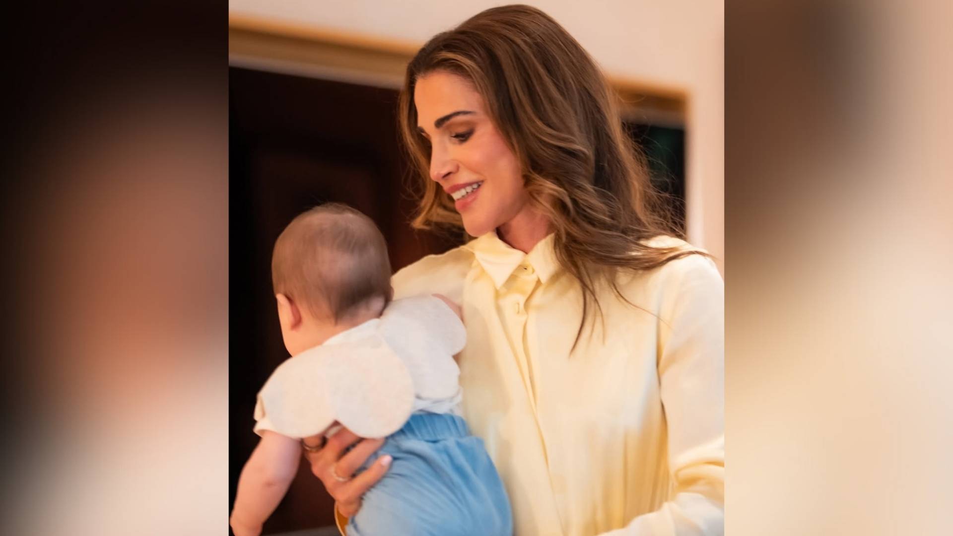 الملكة رانيا في صورة مع حفيدتها الأميرة أمينة