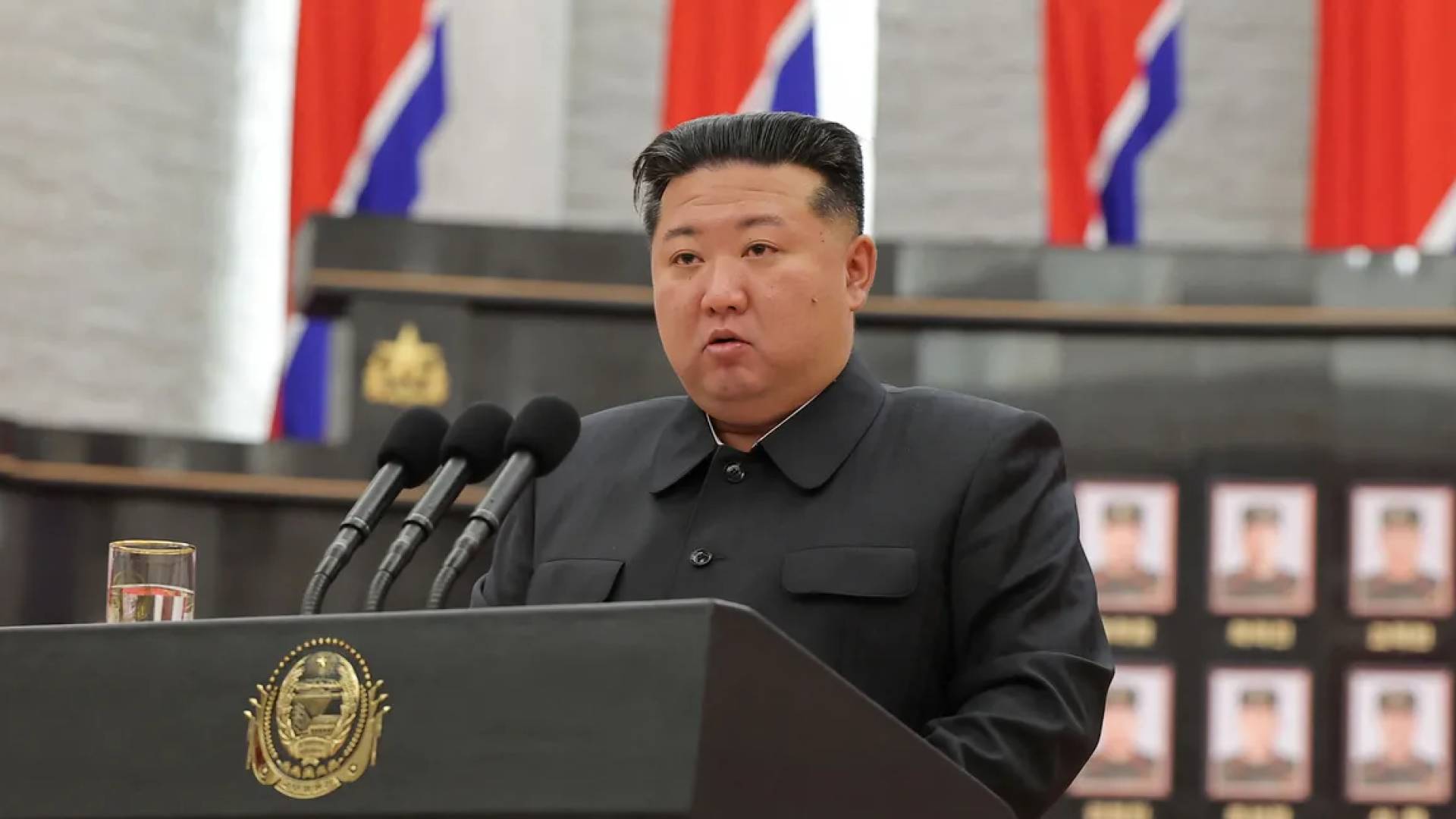 زعيم كوريا الشمالية كيم جونغ أون