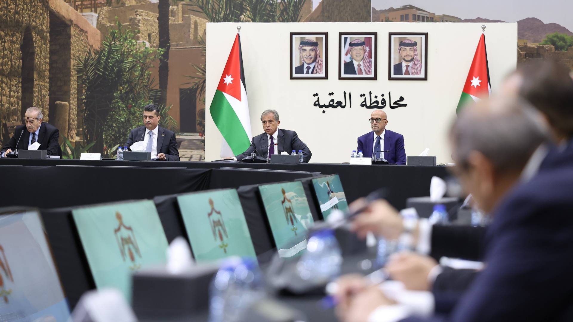 رئيس الوزراء، الدكتور جعفر حسان