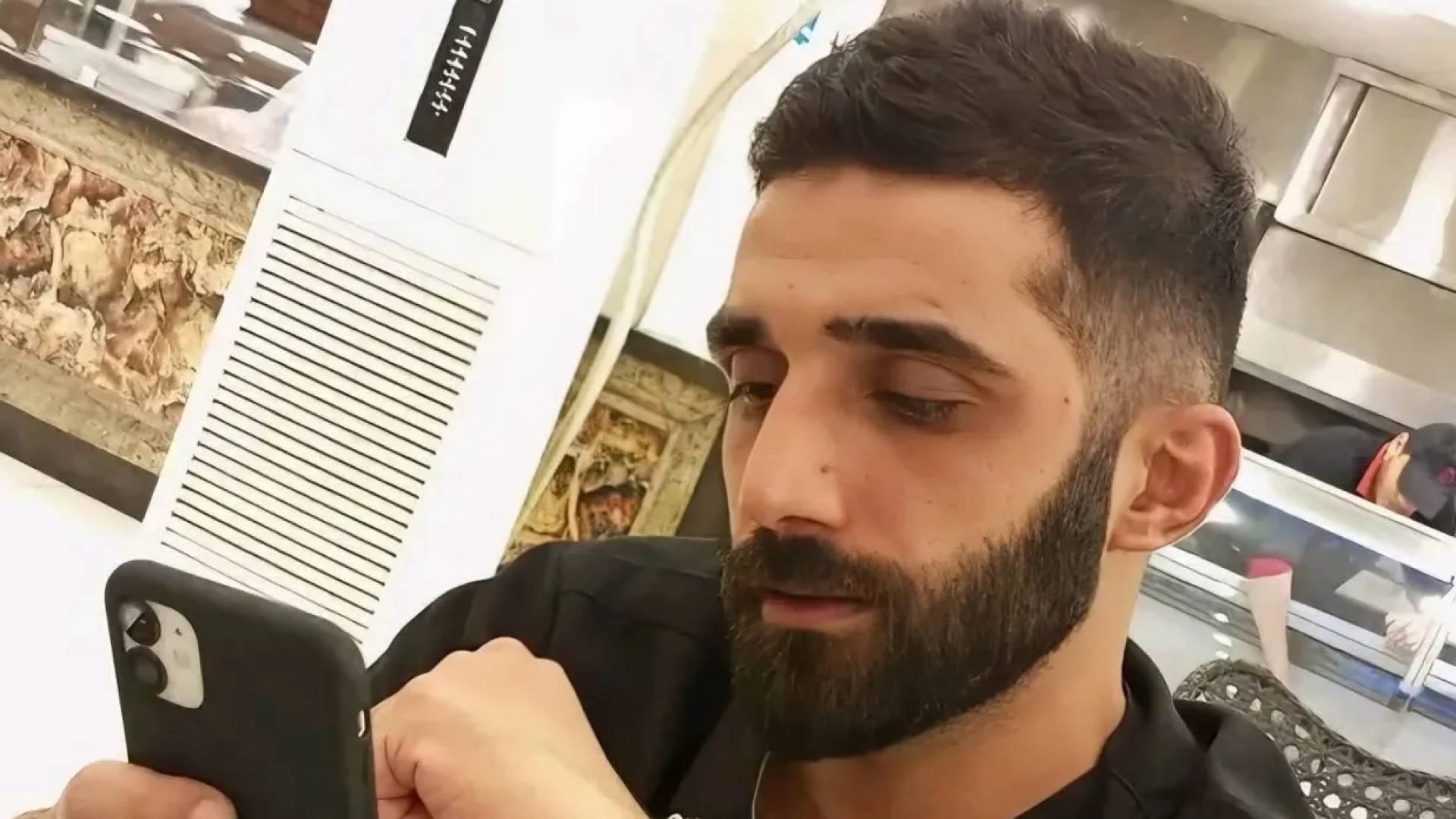 الشاب أحمد عوكل