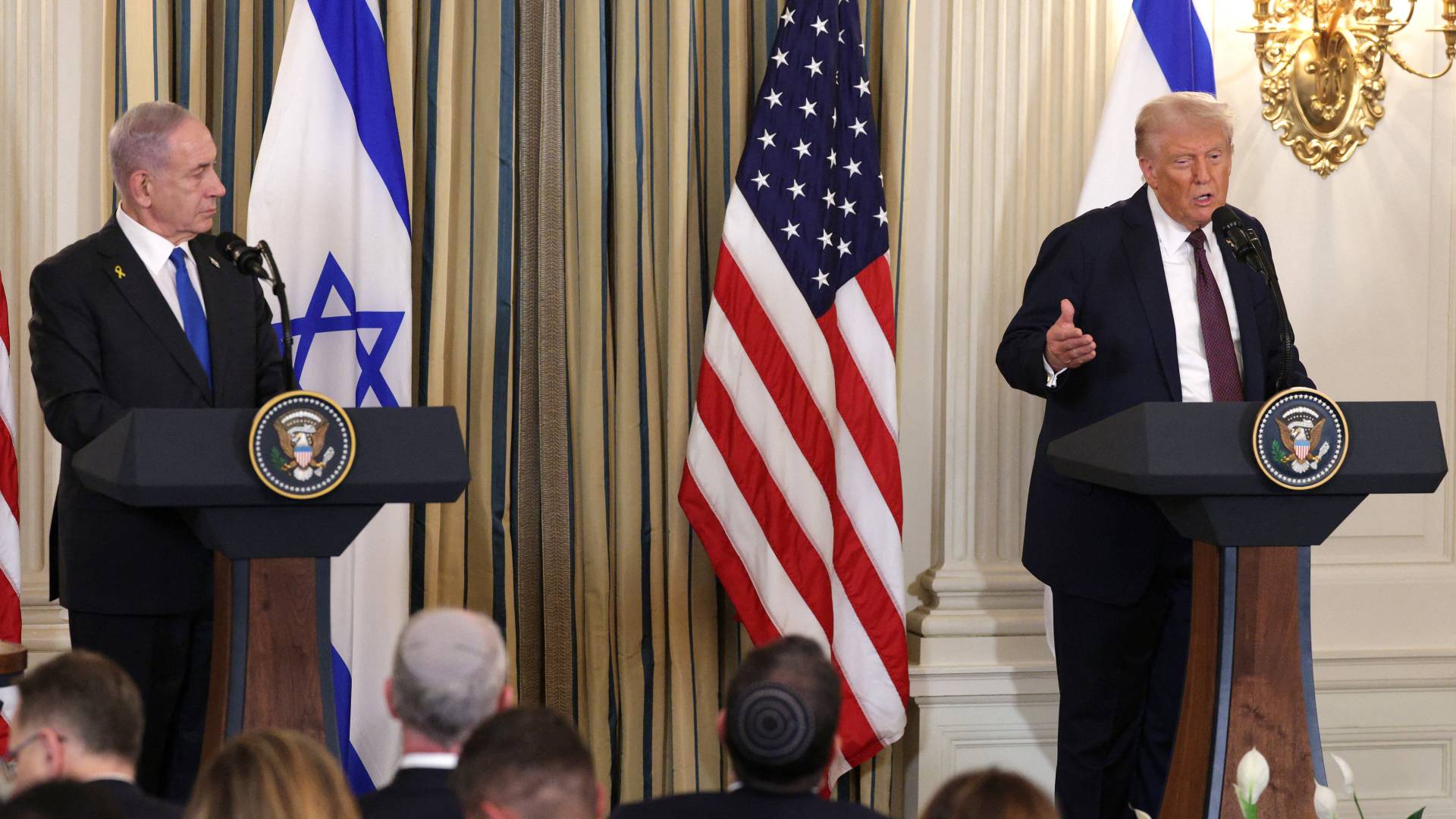 الرئيس الأمريكي دونالد ترمب ورئيس وزراء الاحتلال بنيامين نتنياهو