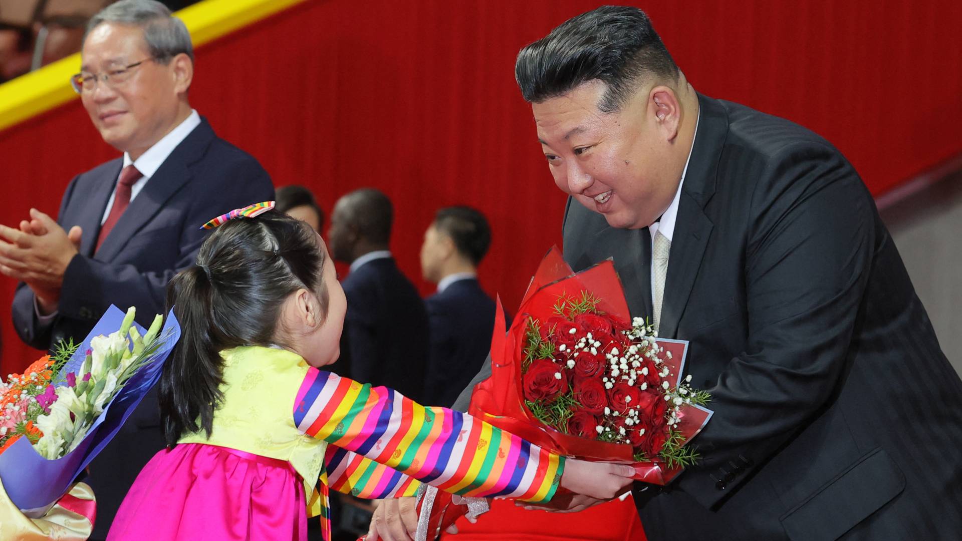 الرئيس الكوري الشمالي كيم جونغ أون