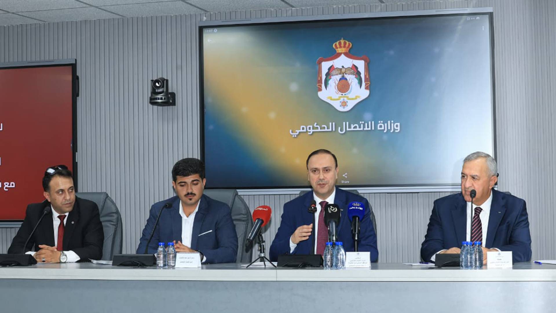 وزير الاتصال الحكومي والناطق باسم الحكومة الدكتور محمد المومني